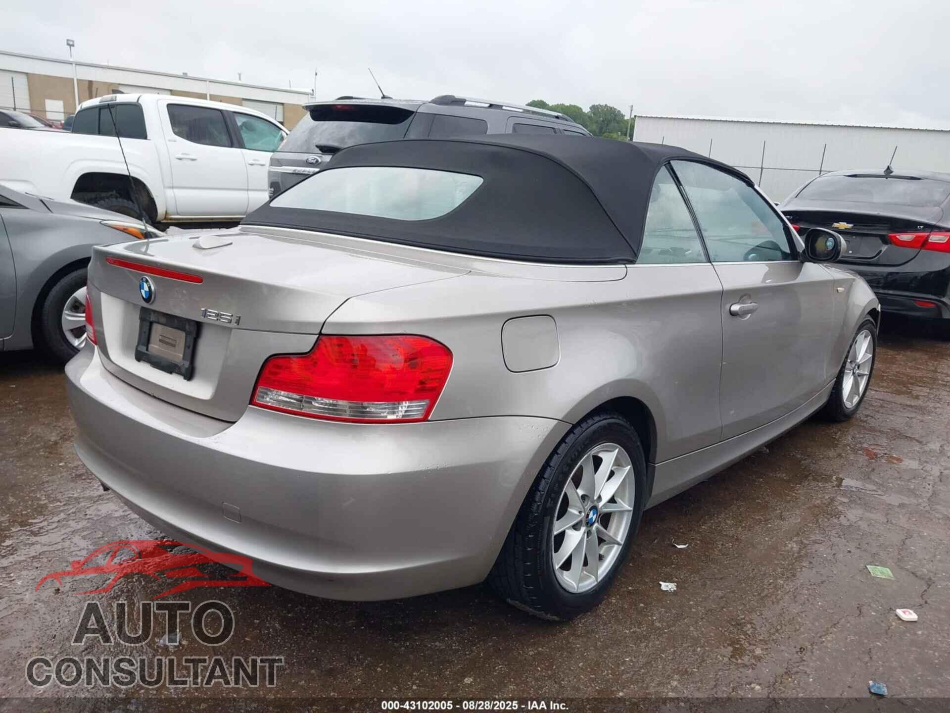 BMW 128I 2011 - WBAUL7C59BVM79143