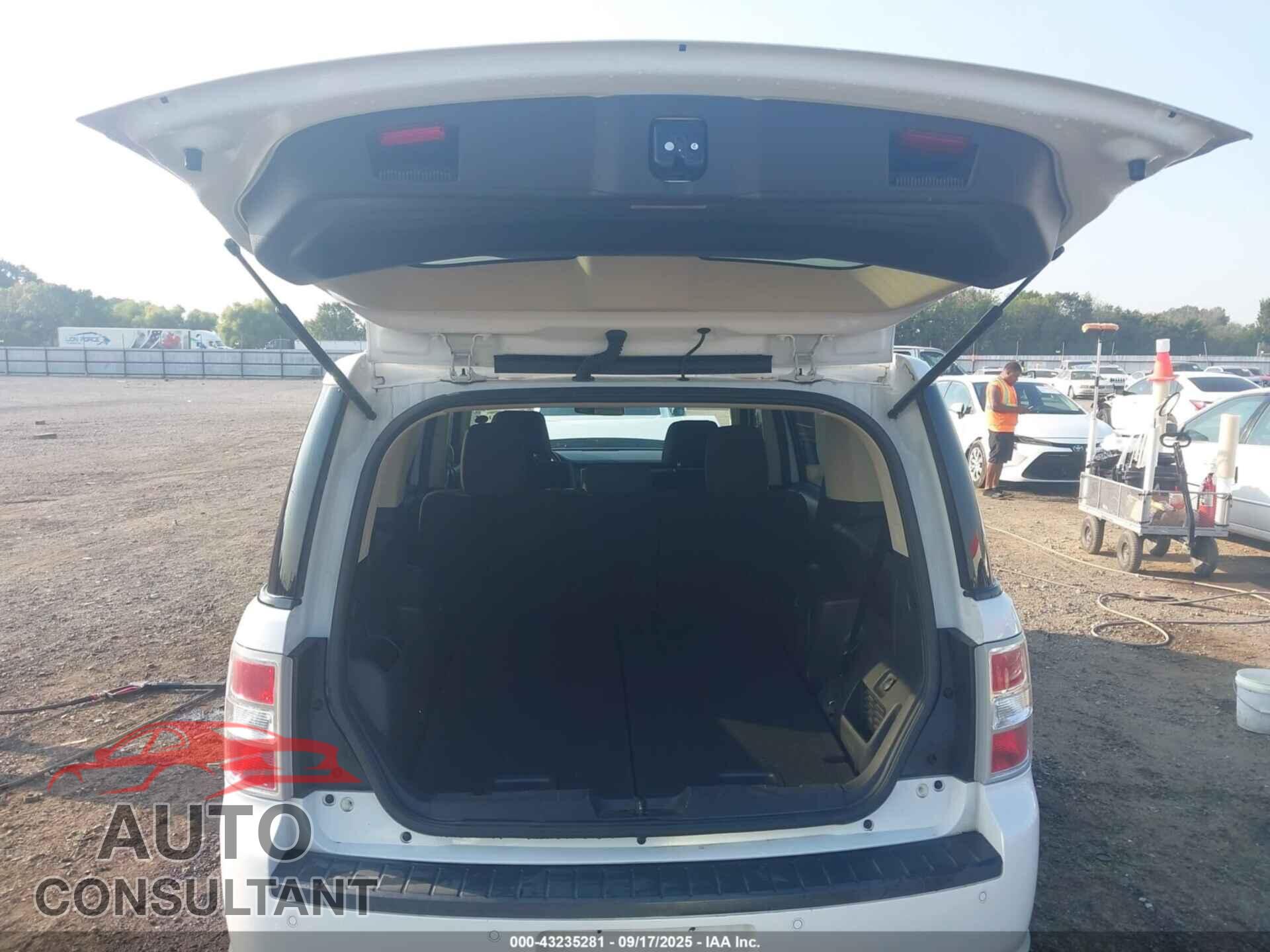 FORD FLEX 2019 - 2FMGK5B82KBA38710