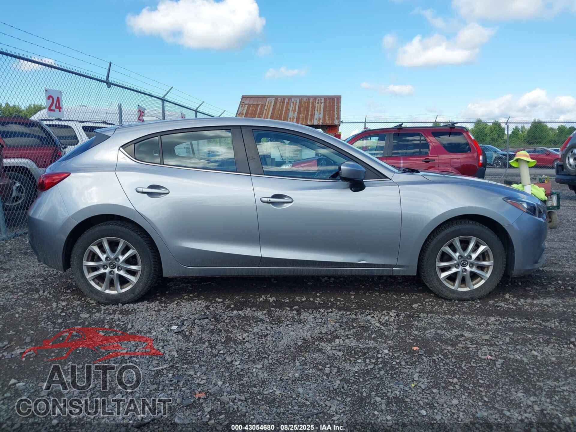 MAZDA MAZDA3 2014 - JM1BM1M75E1101496