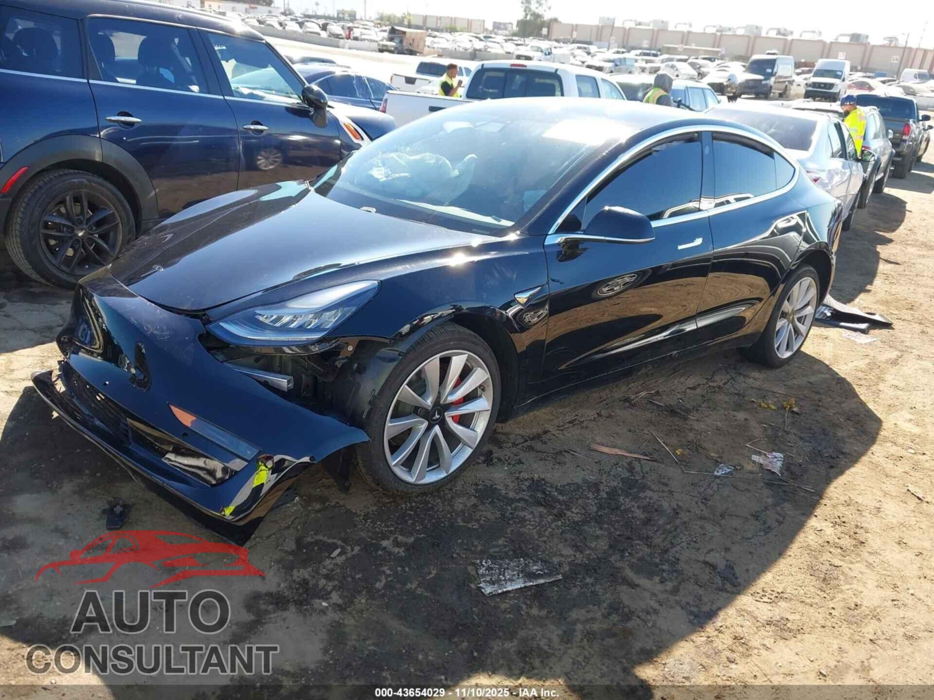 TESLA MODEL 3 2020 - 5YJ3E1EA5LF743703