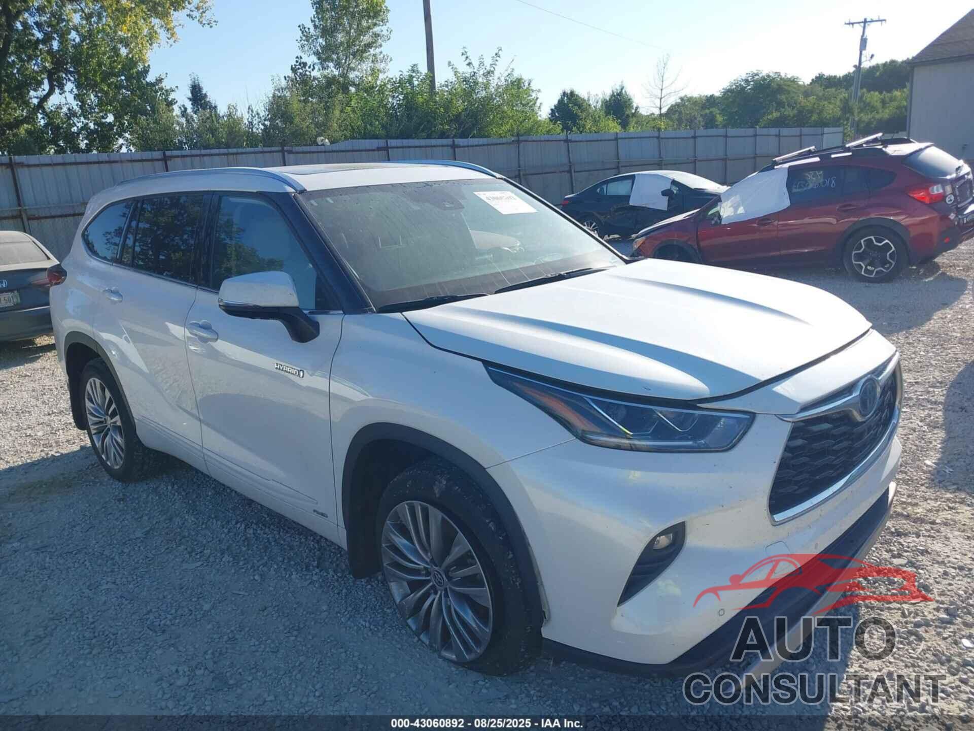 TOYOTA HIGHLANDER 2020 - 5TDEBRCH2LS012254