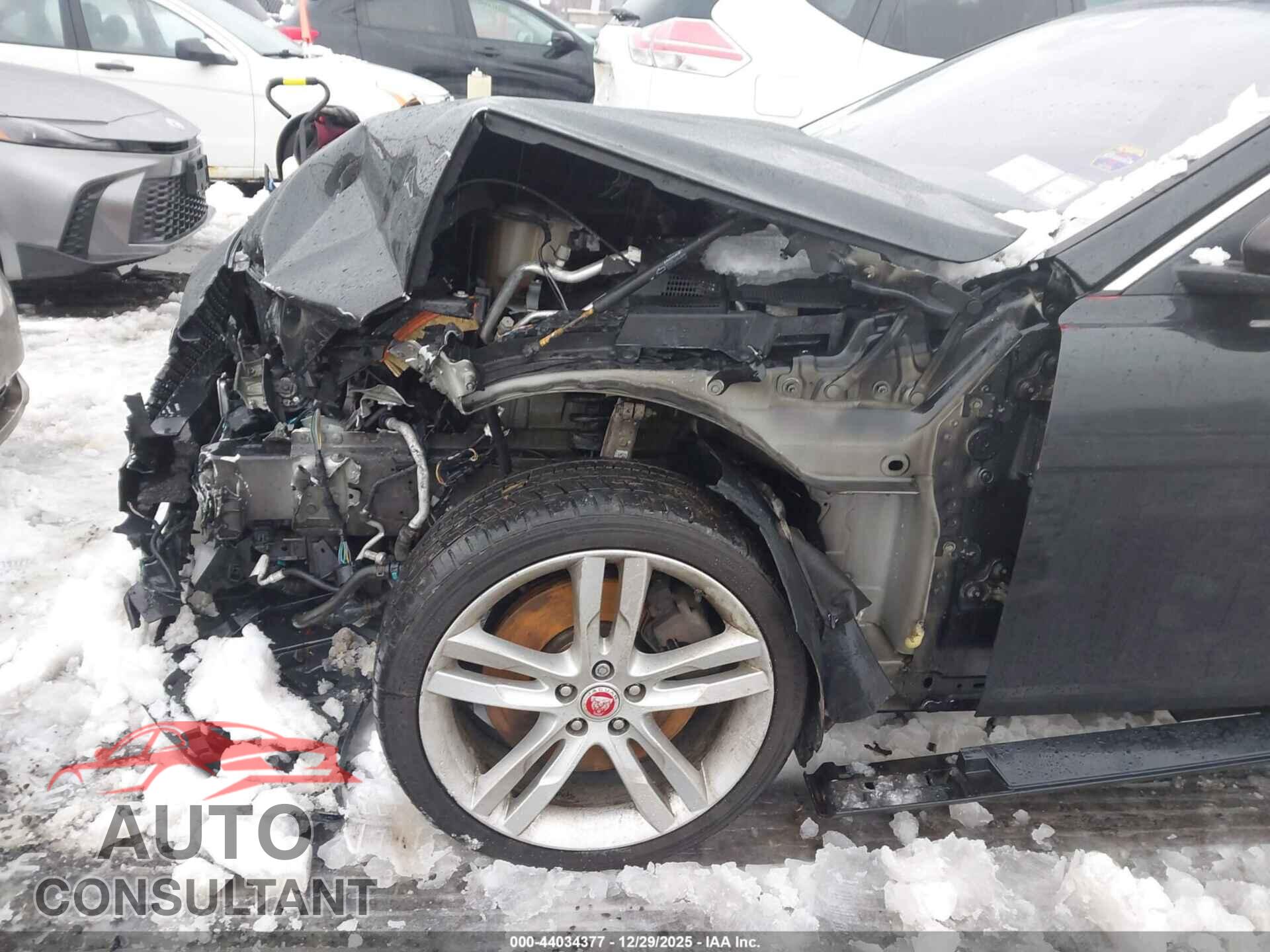 JAGUAR XE 2018 - SAJAJ4EV5JCP21848