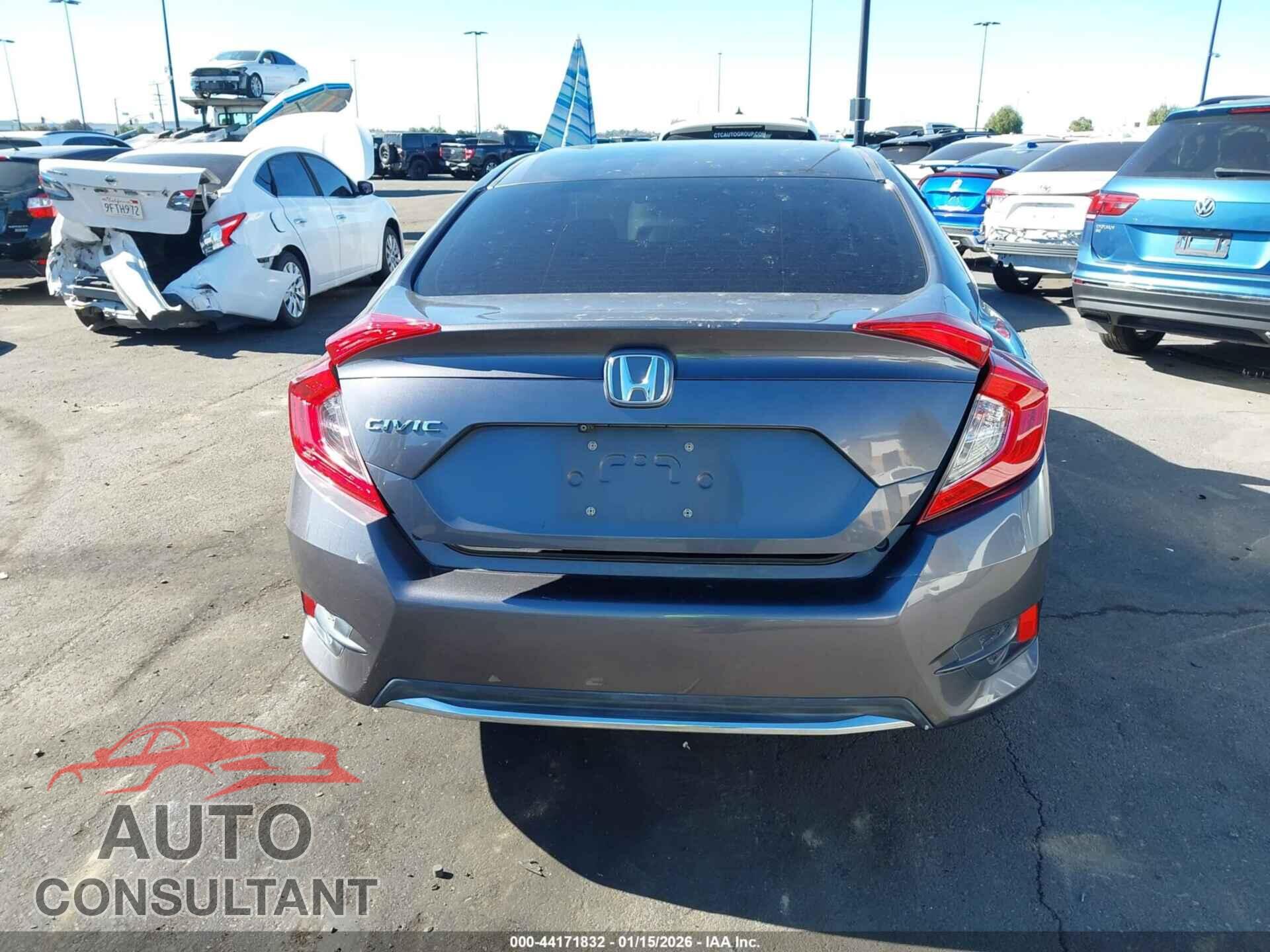 HONDA CIVIC 2019 - 2HGFC2F68KH588416