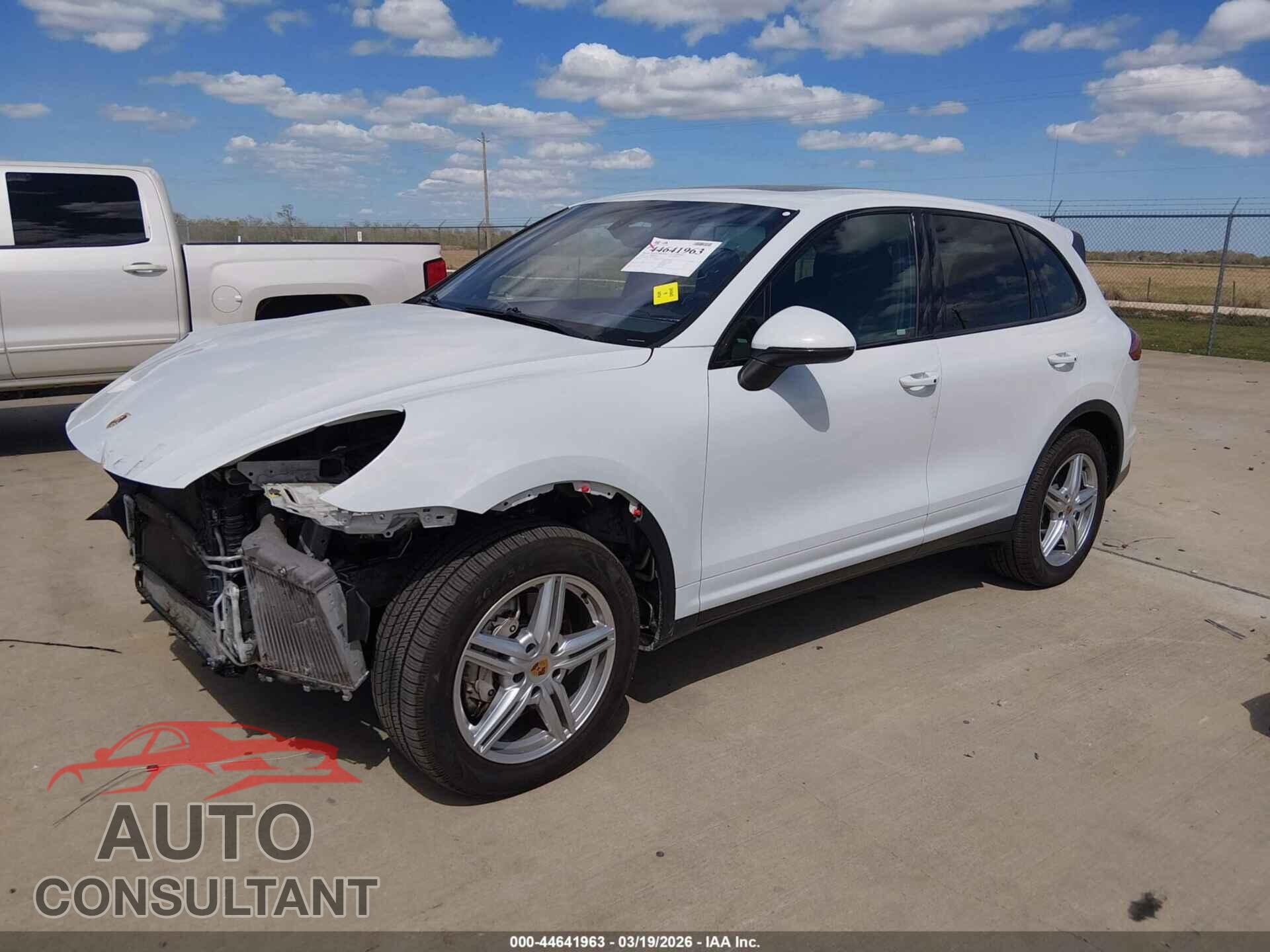 PORSCHE CAYENNE 2016 - WP1AB2A29GLA93652