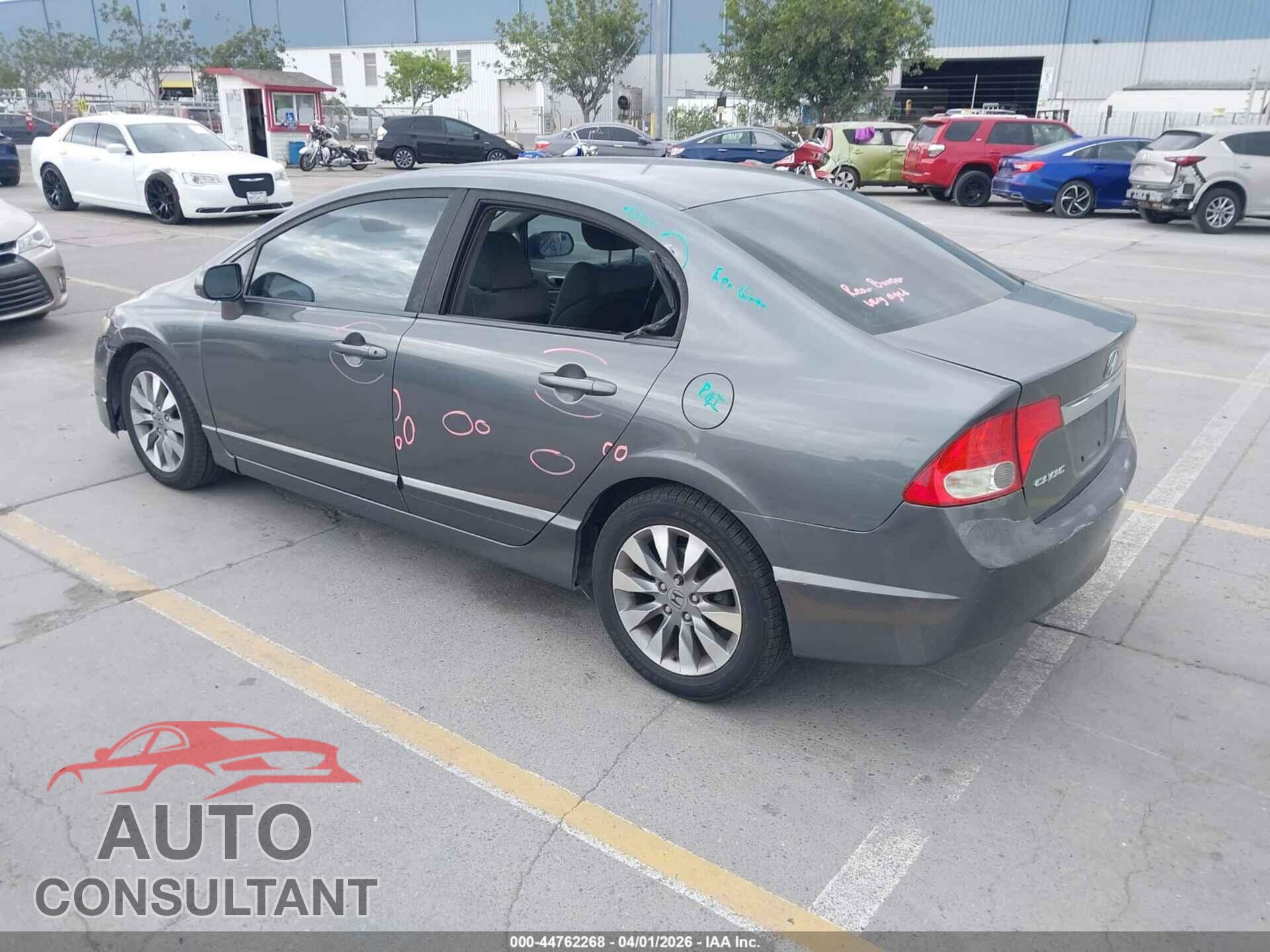 HONDA CIVIC 2010 - 19XFA1F8XAE084038
