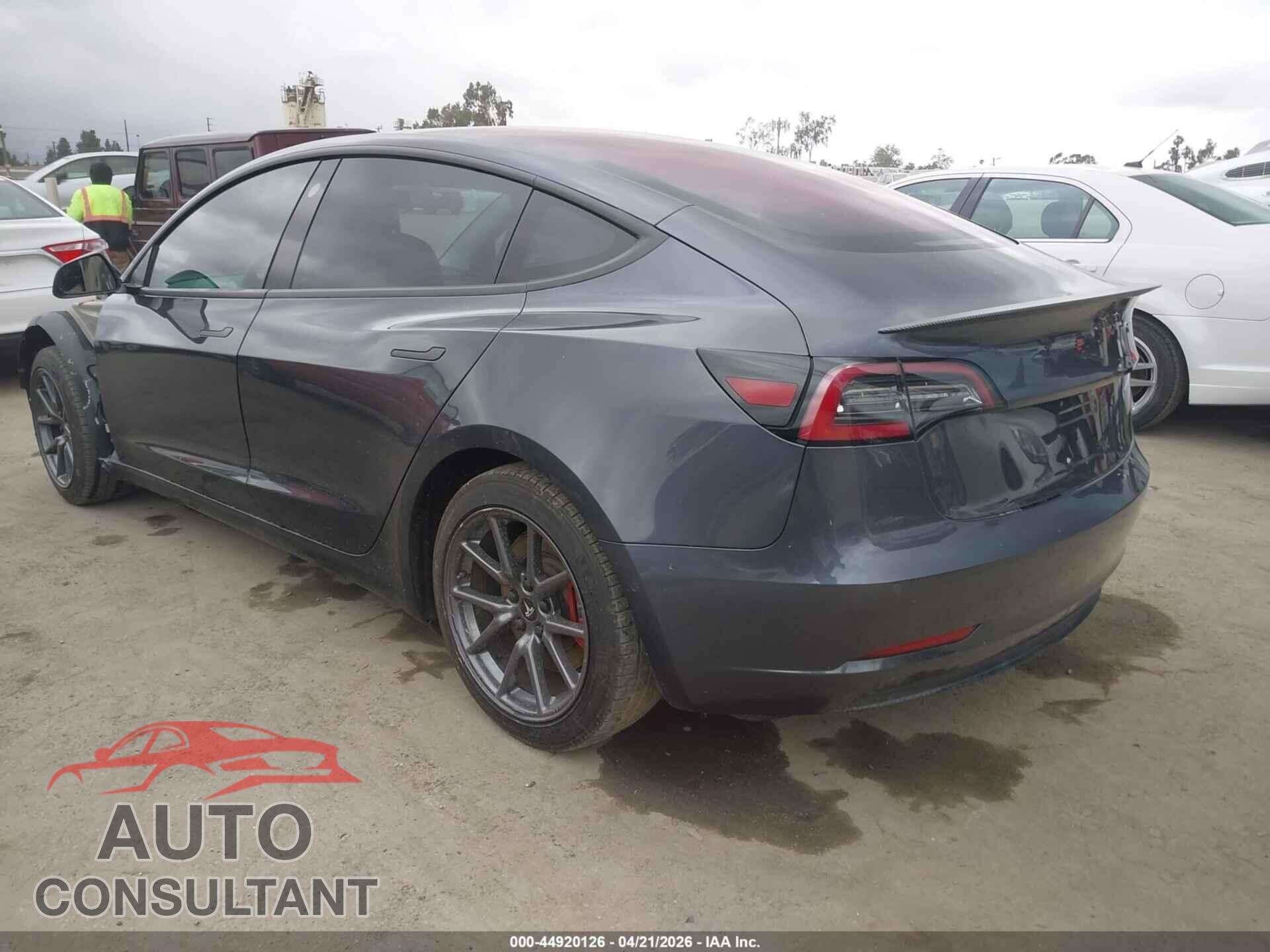 TESLA MODEL 3 2018 - 5YJ3E1EA8JF021798