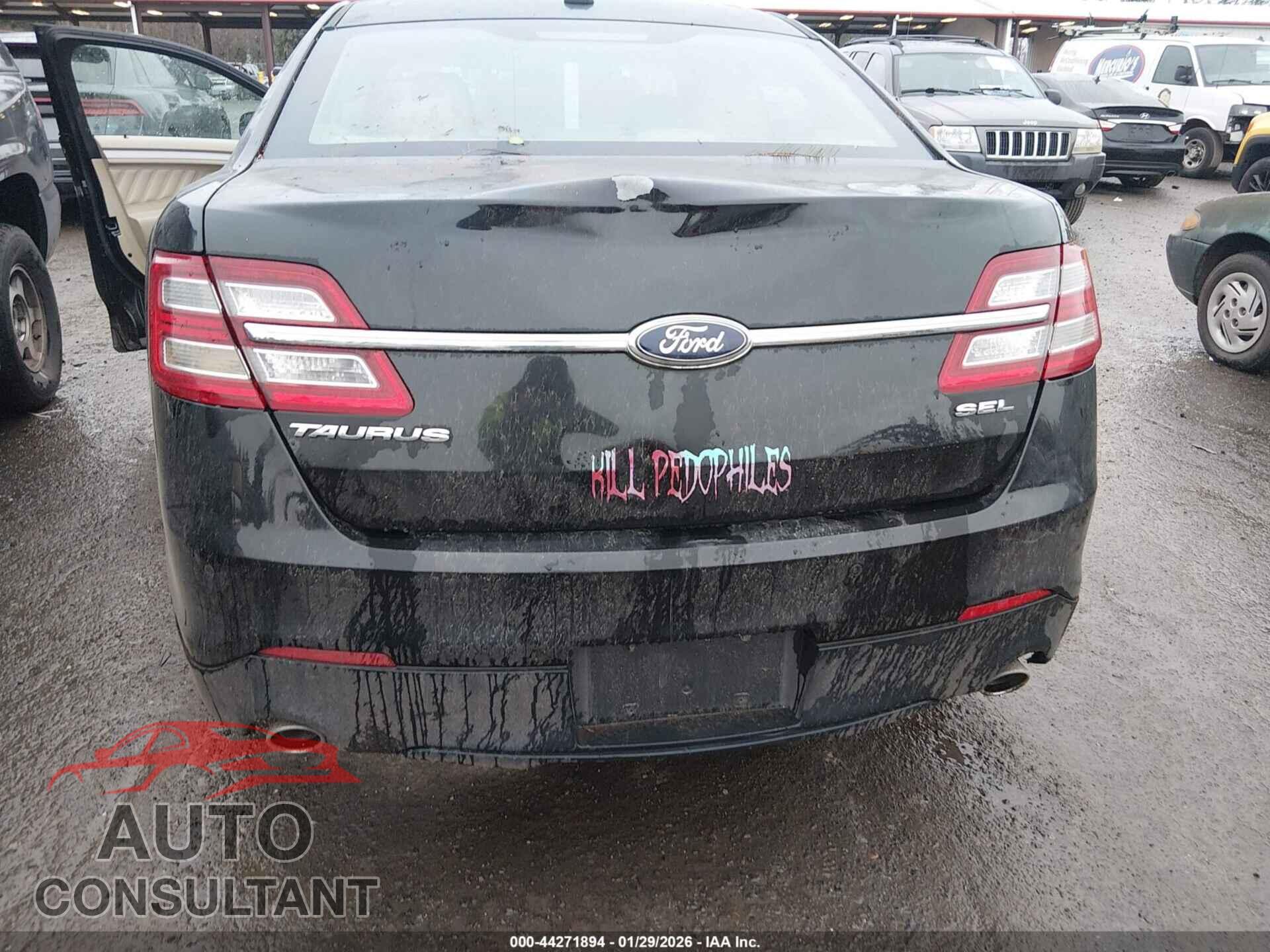 FORD TAURUS 2013 - 1FAHP2E8XDG177876