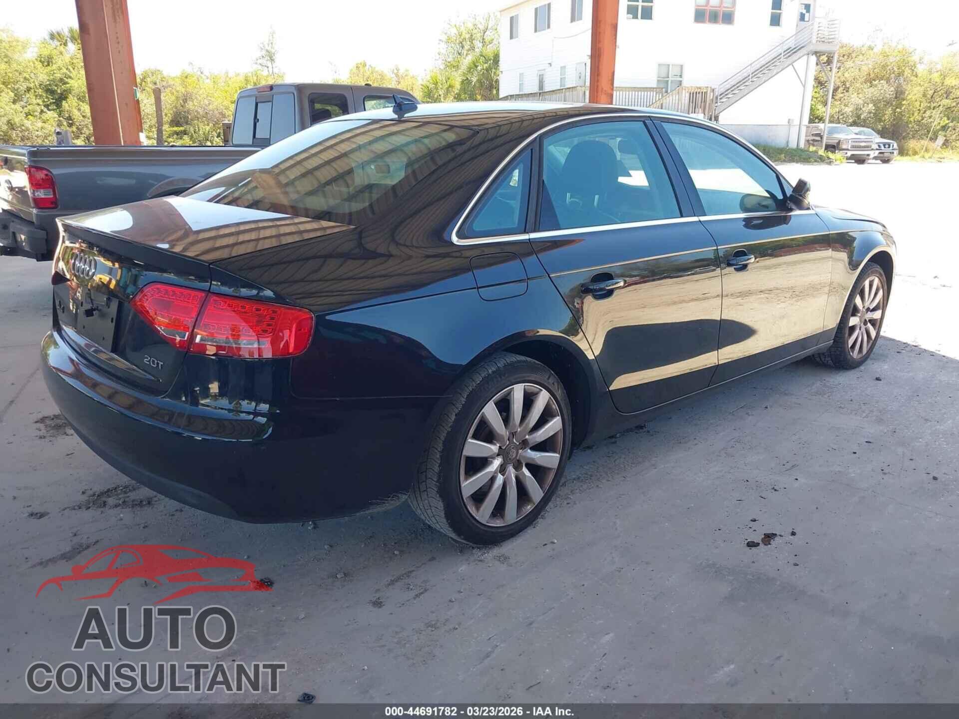 AUDI A4 2012 - WAUAFAFL7CN012886