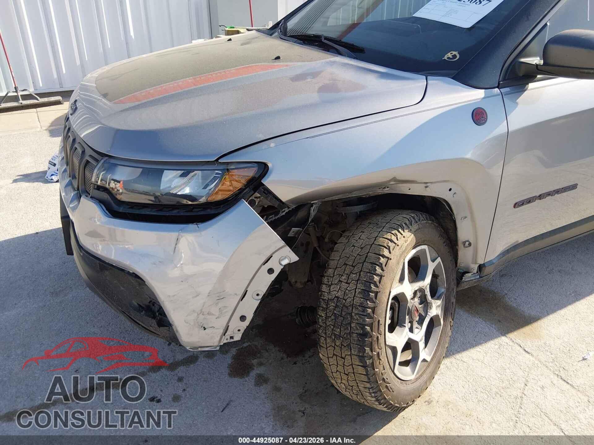 JEEP COMPASS 2022 - 3C4NJDDB7NT124461