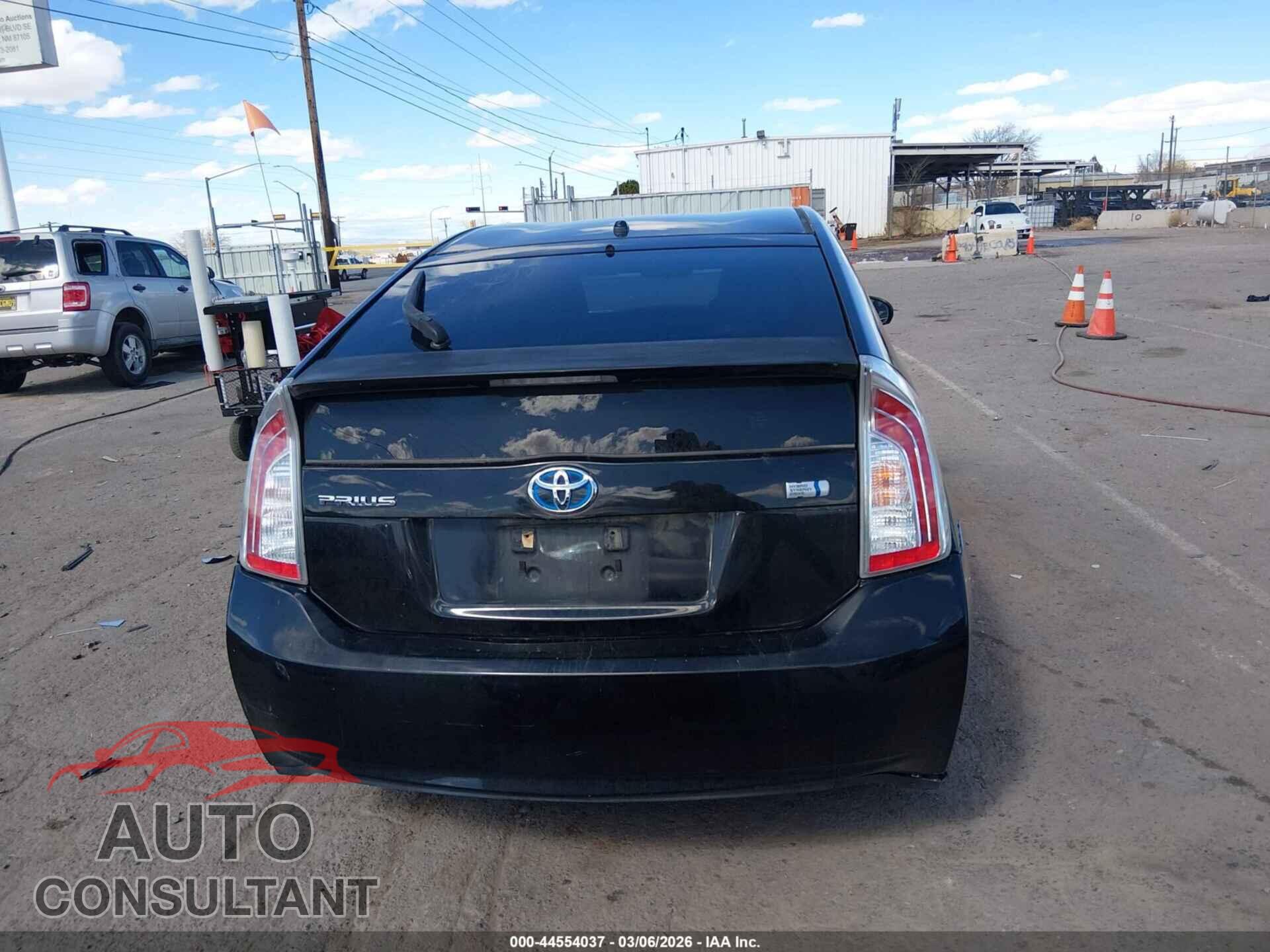 TOYOTA PRIUS 2013 - JTDKN3DU2D5621497