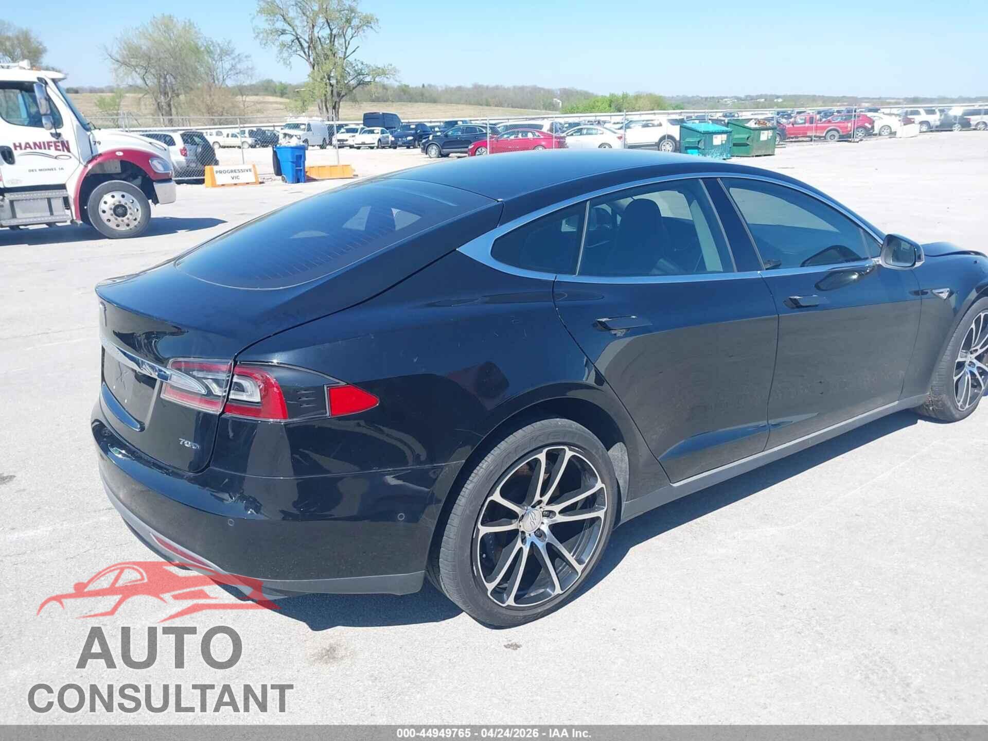 TESLA MODEL S 2015 - 5YJSA1S26FF094616