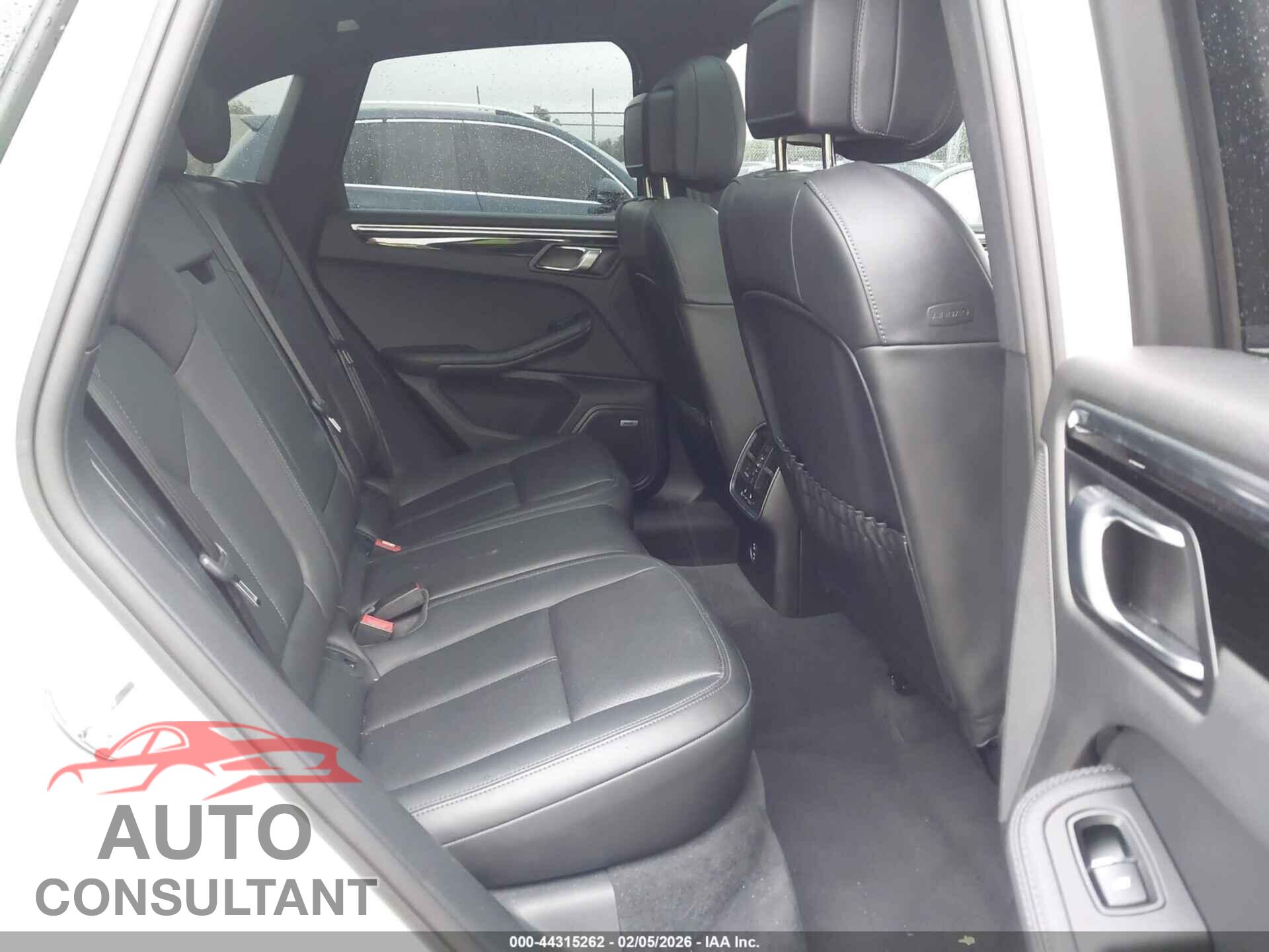 PORSCHE MACAN 2022 - WP1AA2A55NLB11283