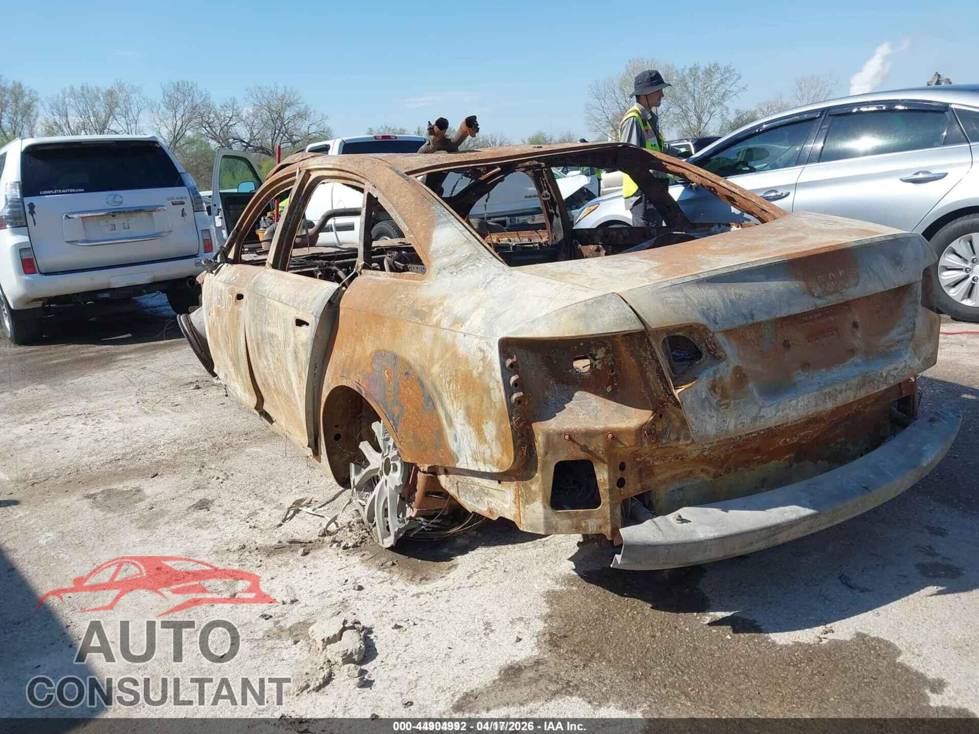 AUDI A6 2011 - WAUFGAFB5BN060332