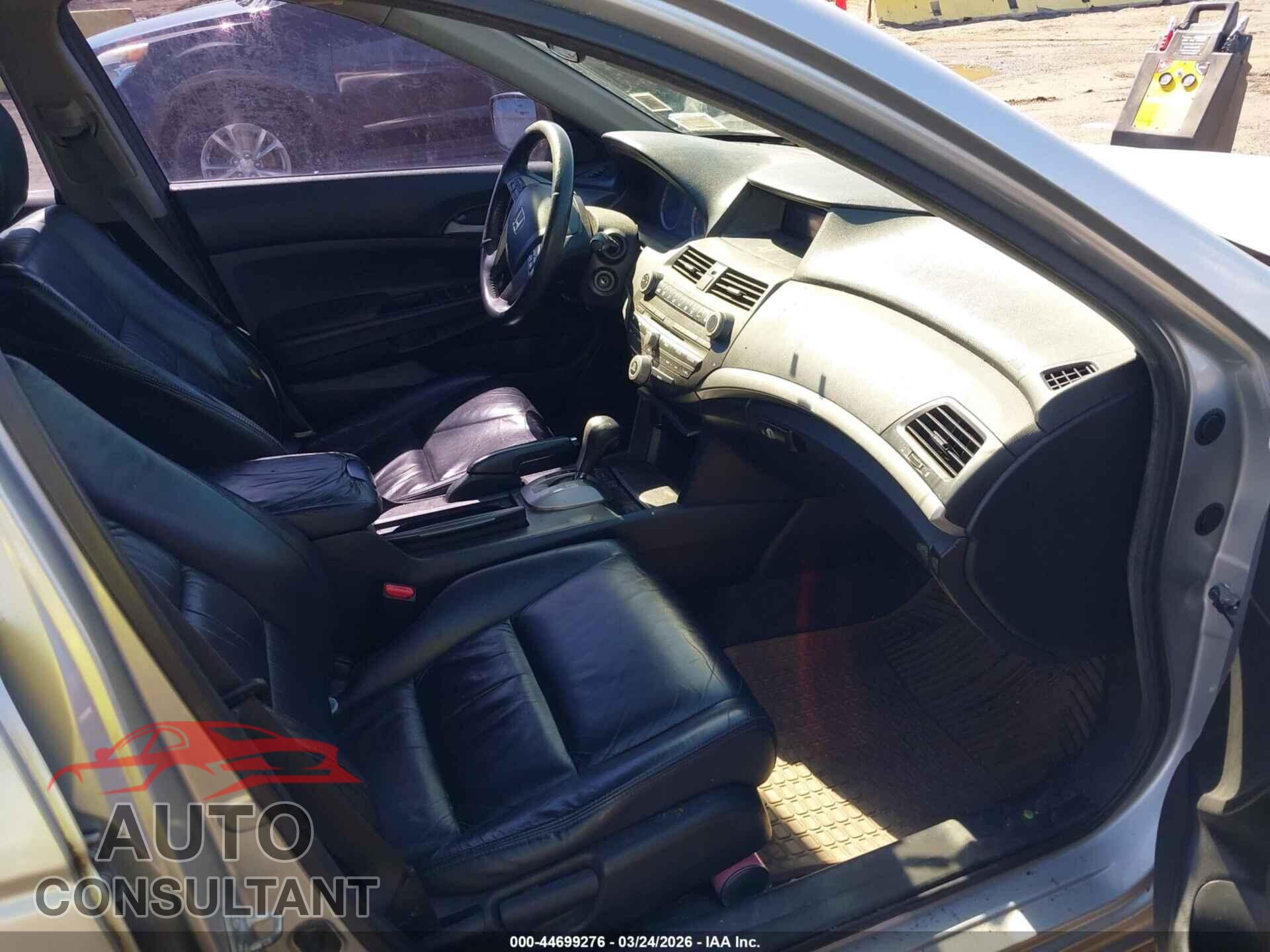 HONDA ACCORD 2012 - 1HGCP2F64CA071069