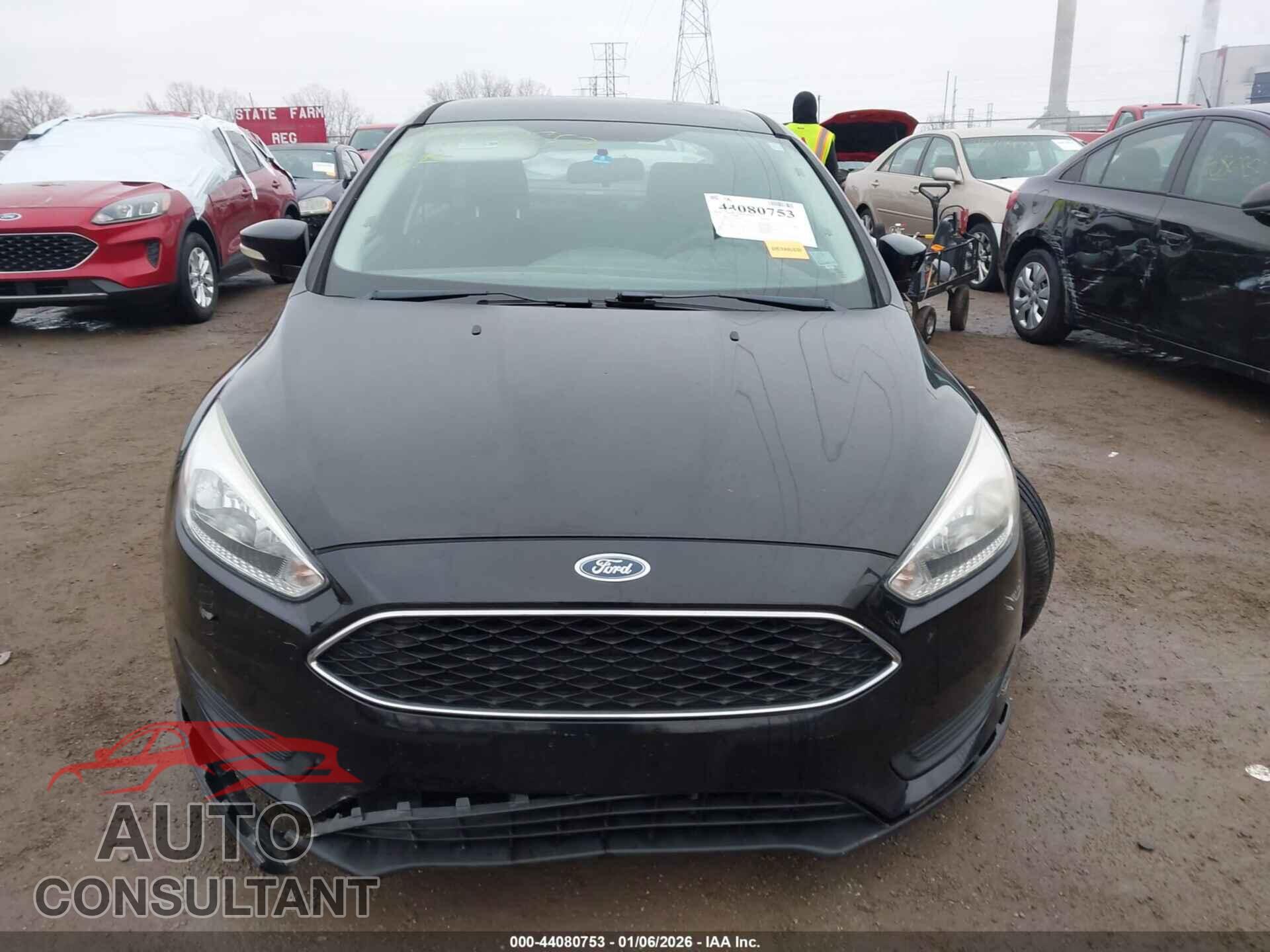 FORD FOCUS 2016 - 1FADP3F22GL208192