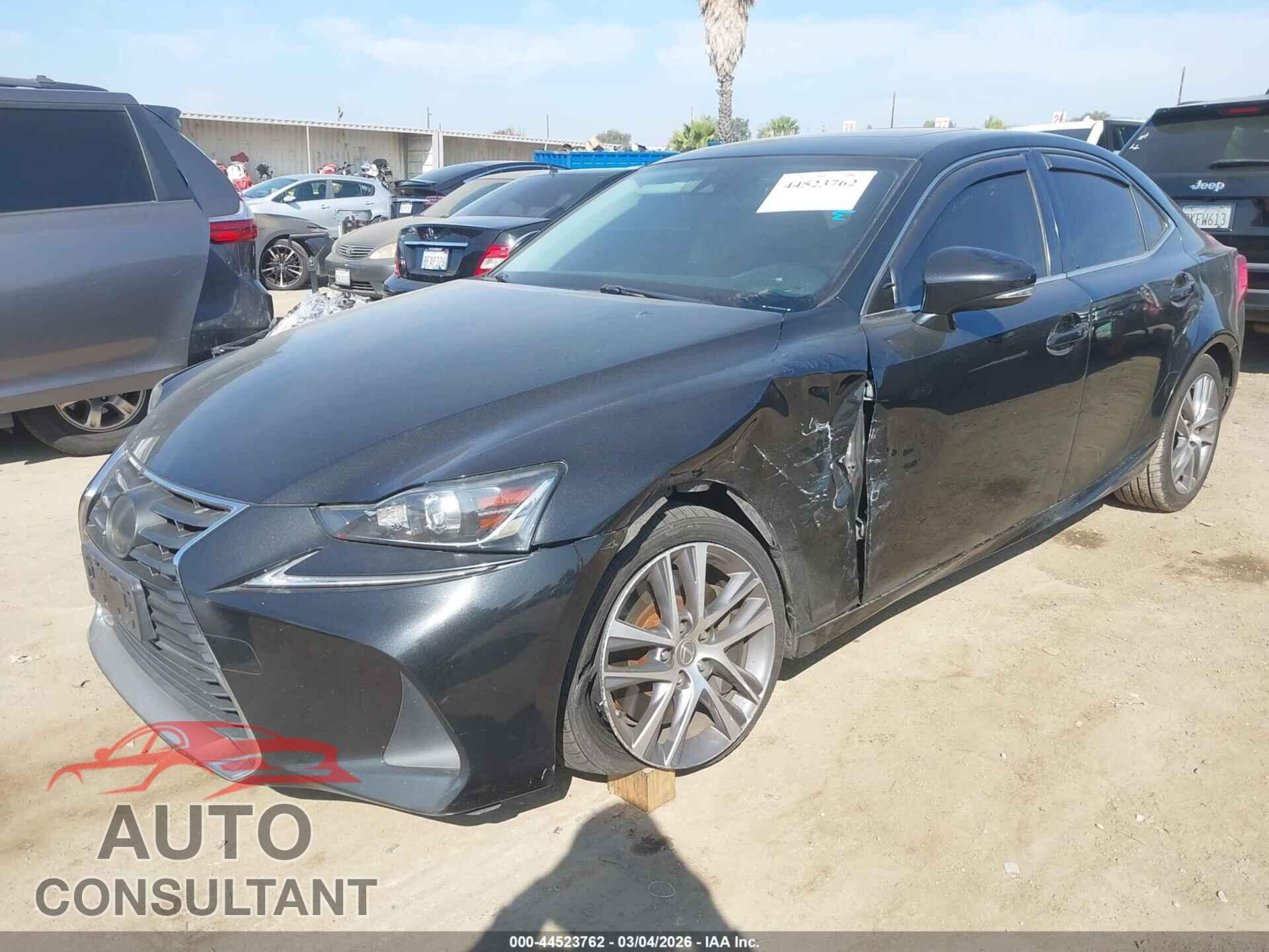 LEXUS IS 300 2018 - JTHBA1D22J5075731