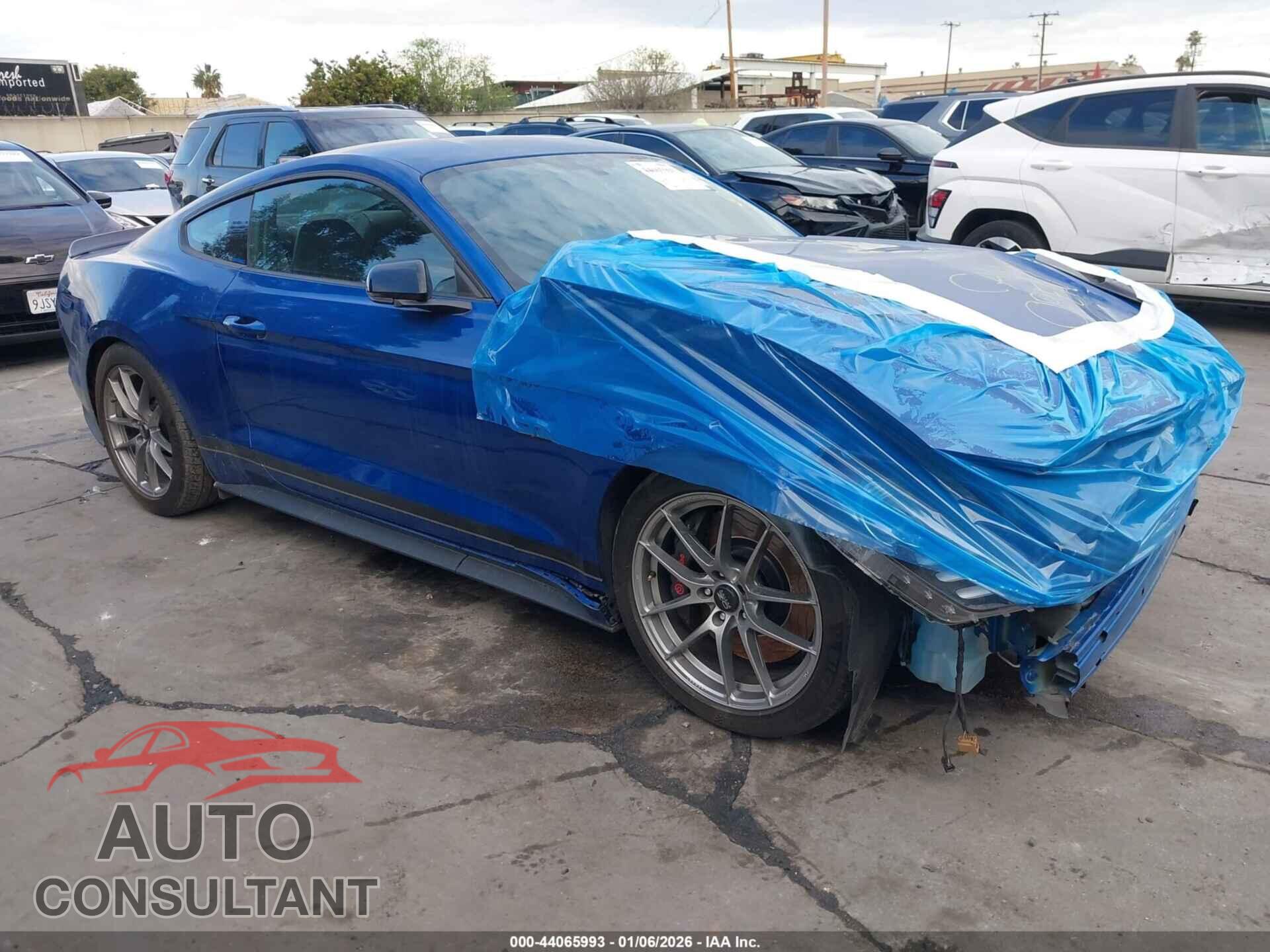 FORD MUSTANG 2017 - 1FA6P8CF8H5252720