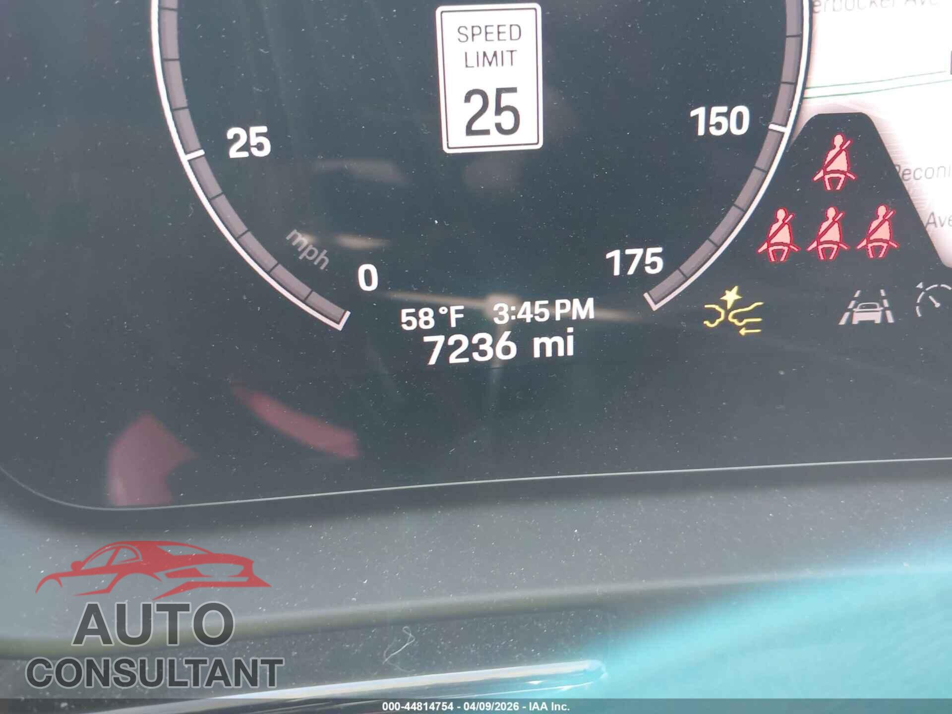 PORSCHE CAYENNE 2024 - WP1AA2AY3RDA10740