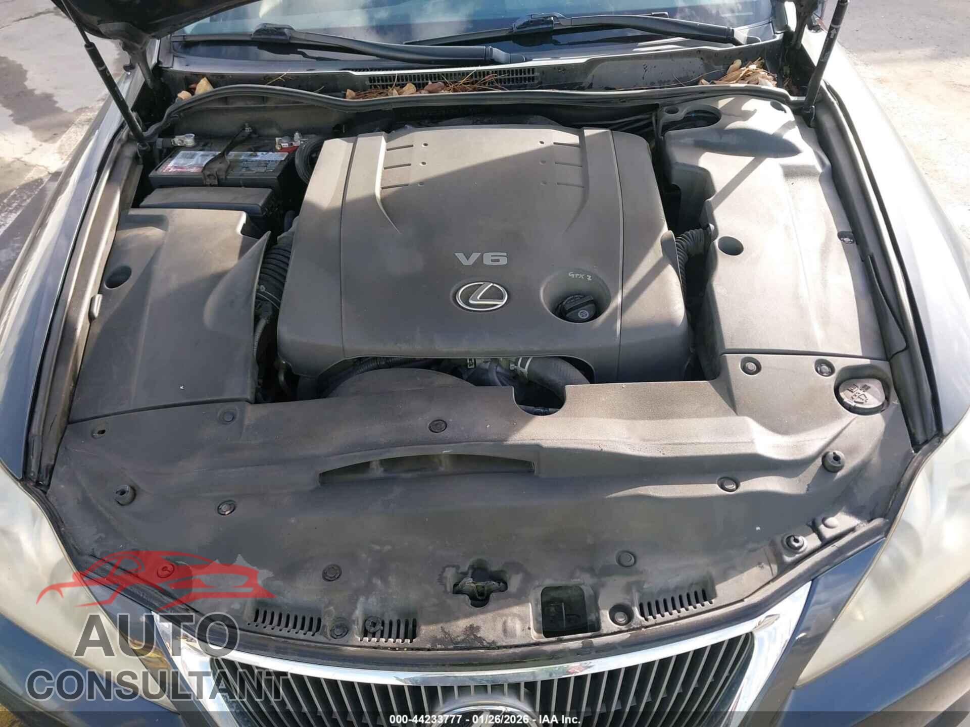 LEXUS IS 250C 2010 - JTHFF2C23A2511384