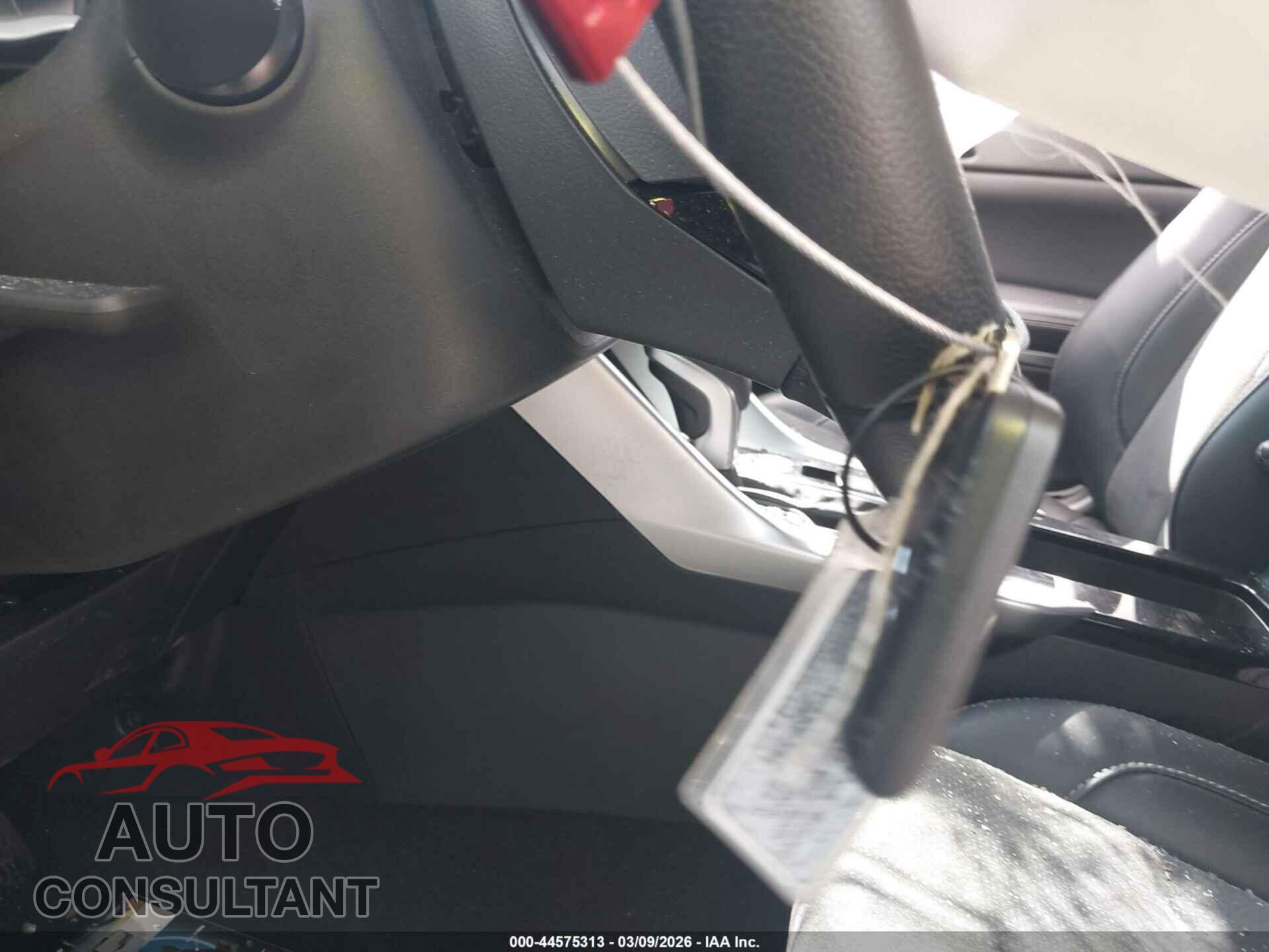MITSUBISHI ECLIPSE CROSS 2025 - JA4ATWAA8SZ012654