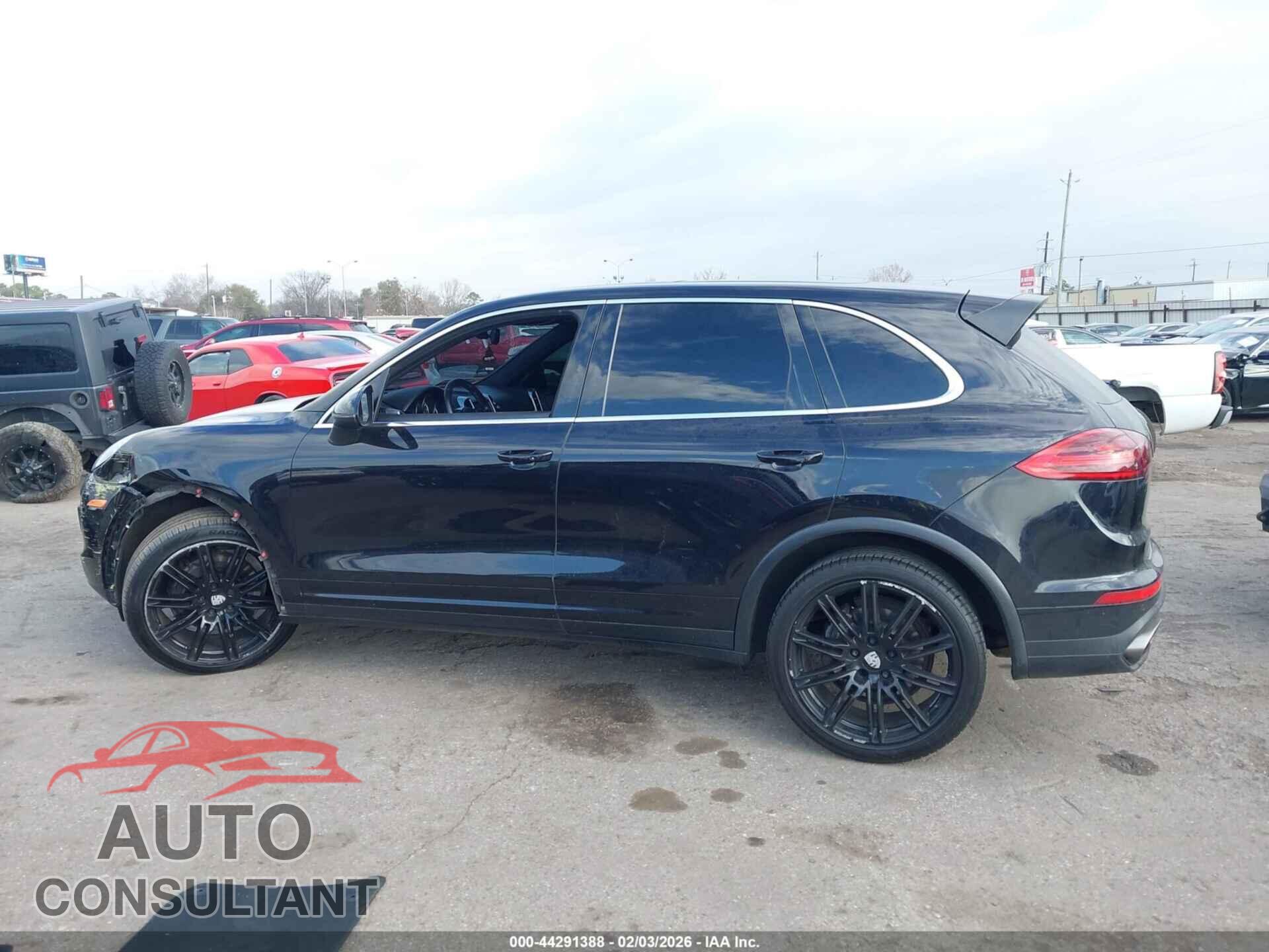 PORSCHE CAYENNE 2016 - WP1AA2A29GLA05654
