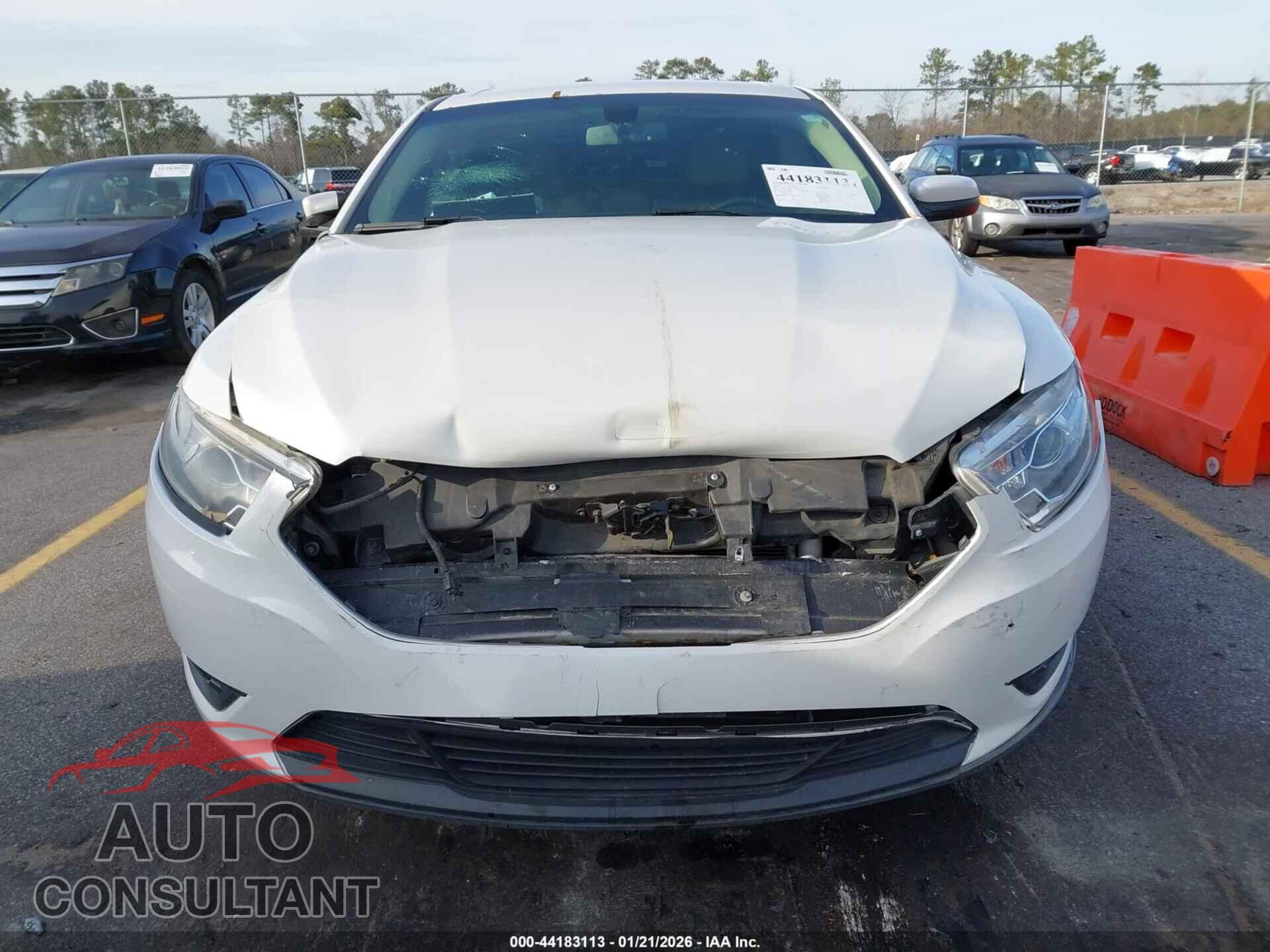 FORD TAURUS 2014 - 1FAHP2E85EG114976