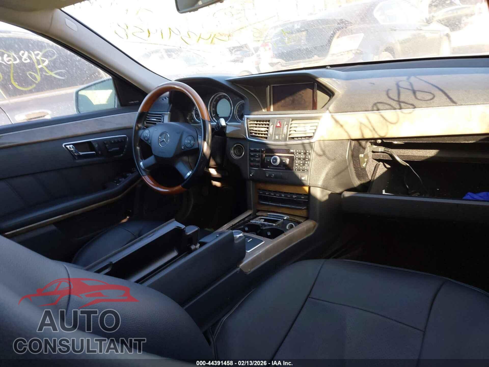 MERCEDES-BENZ E 350 2010 - WDDHF8HB6AA145292
