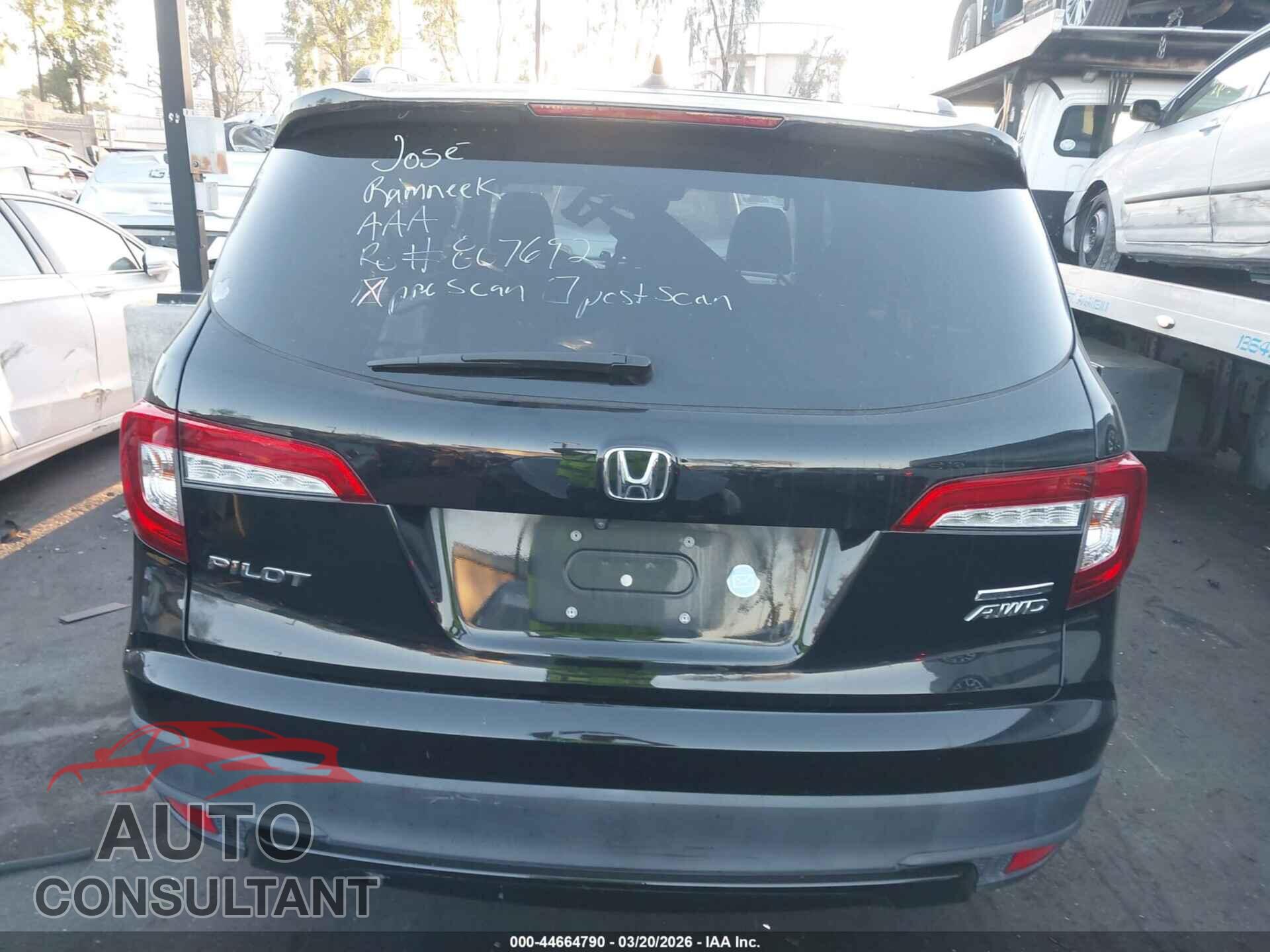 HONDA PILOT 2021 - 5FNYF6H27MB016522