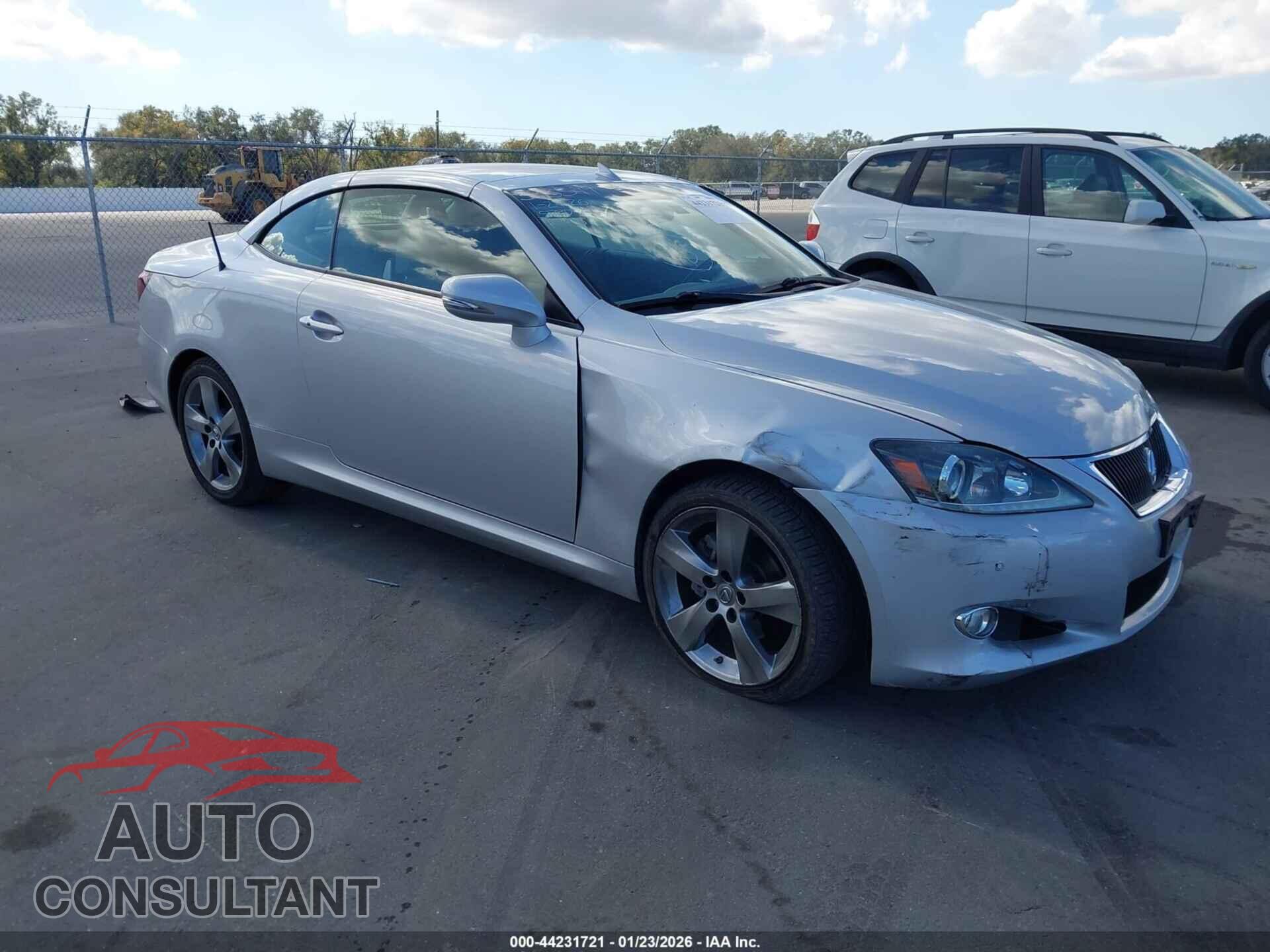 LEXUS IS 250C 2011 - JTHFF2C29B2516624