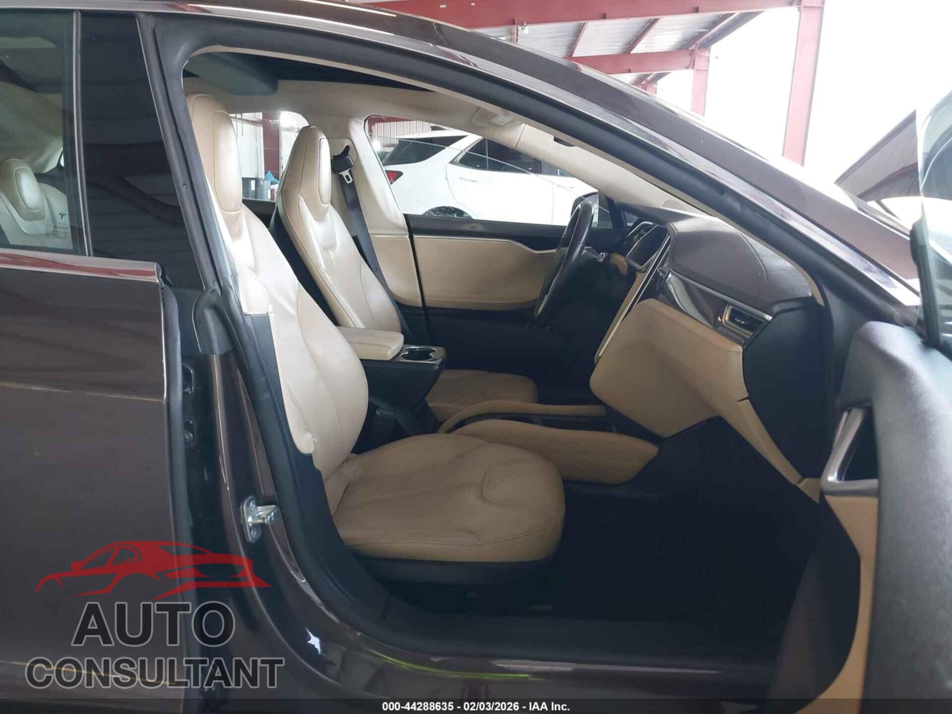 TESLA MODEL S 2014 - 5YJSA1H19EFP30362