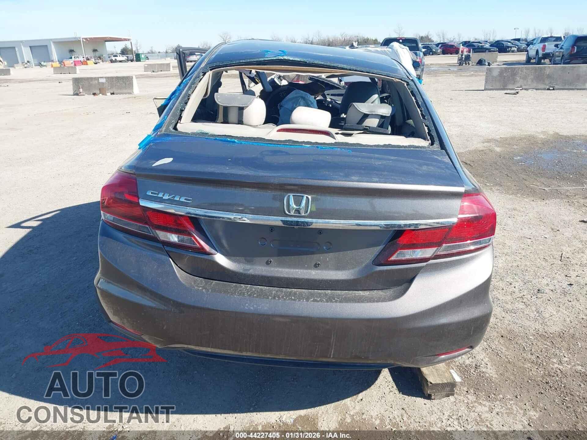 HONDA CIVIC 2013 - 2HGFB2F58DH510182