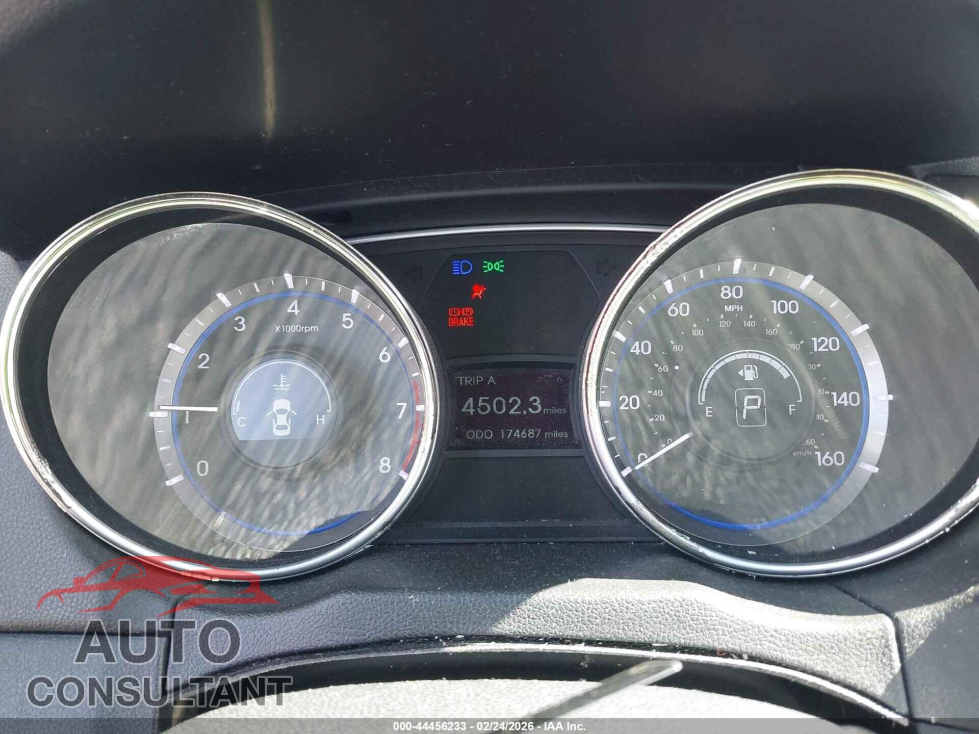 HYUNDAI SONATA 2011 - 5NPEC4AC5BH062139