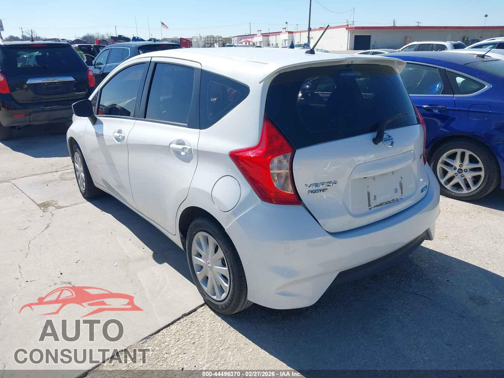 NISSAN VERSA NOTE 2015 - 3N1CE2CP1FL374375