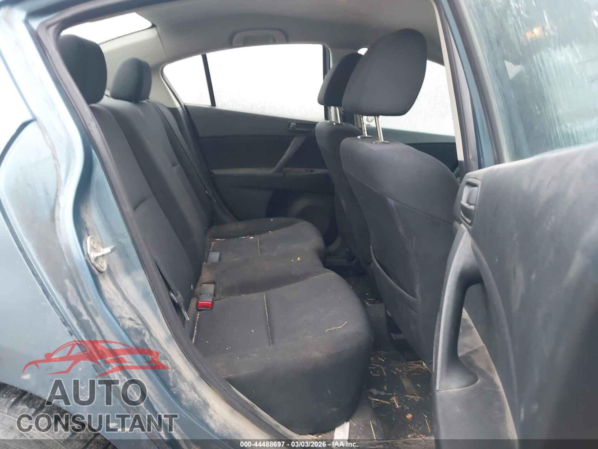 MAZDA MAZDA3 2011 - JM1BL1UG0B1407679