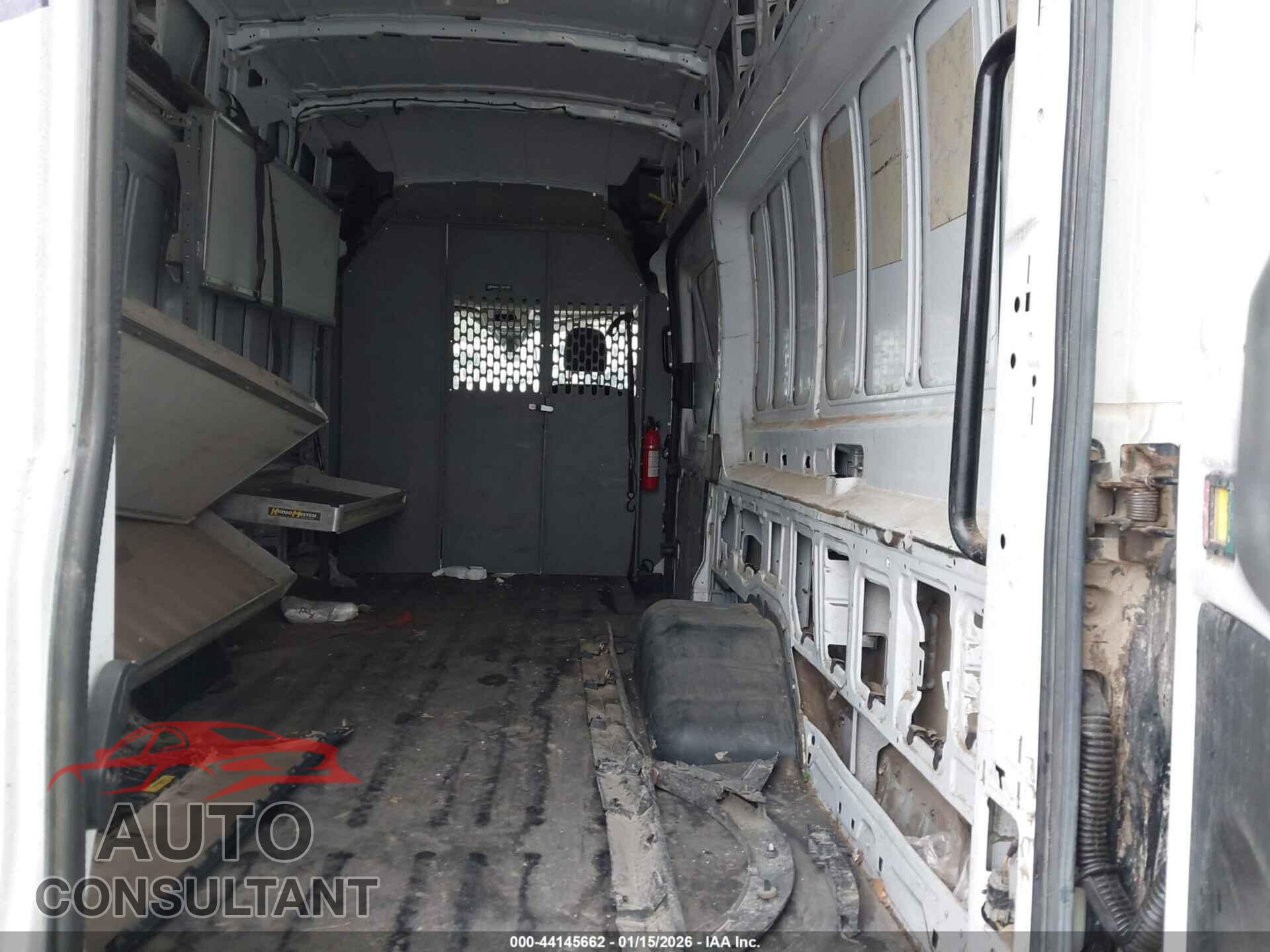 FORD TRANSIT 2022 - 01FTRS4UG9NKA0194