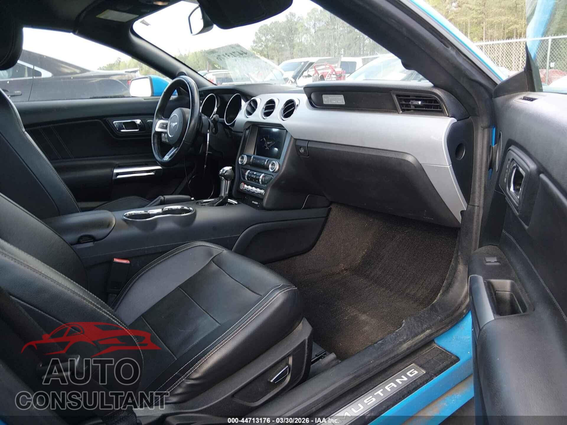 FORD MUSTANG 2017 - 1FATP8UH5H5328543