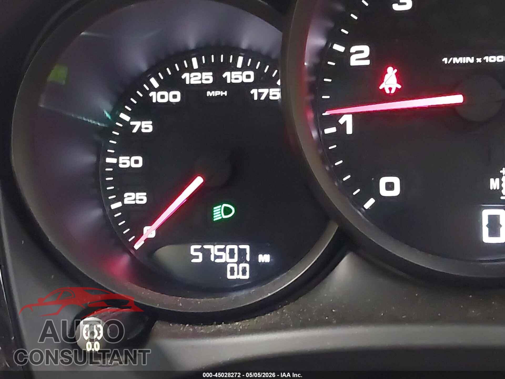 PORSCHE MACAN 2018 - WP1AA2A55JLB21404