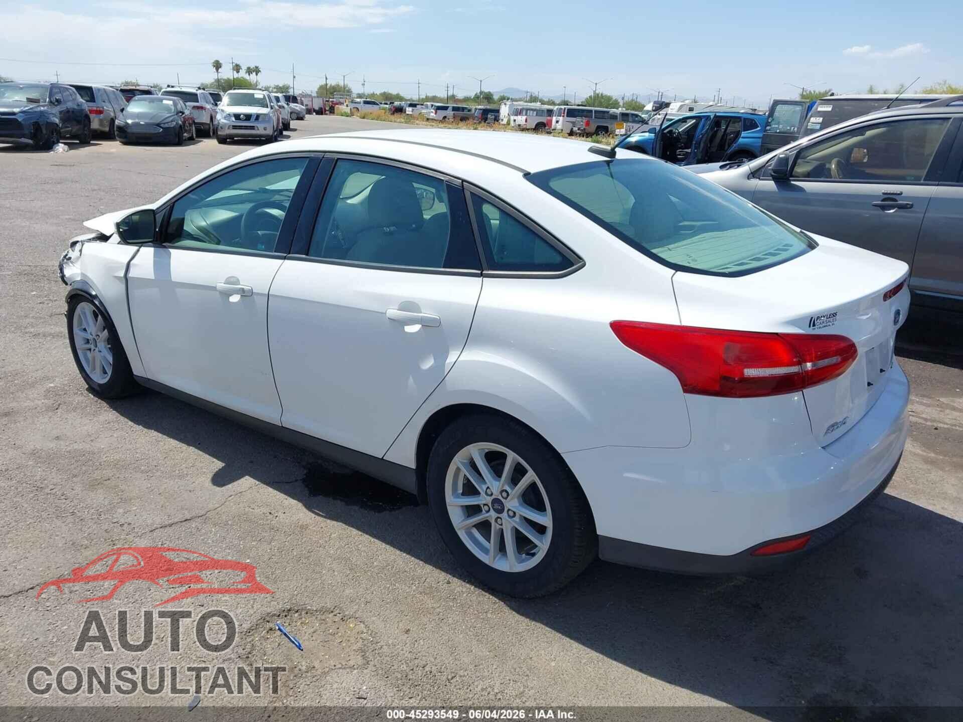 FORD FOCUS 2017 - 1FADP3F27HL322447