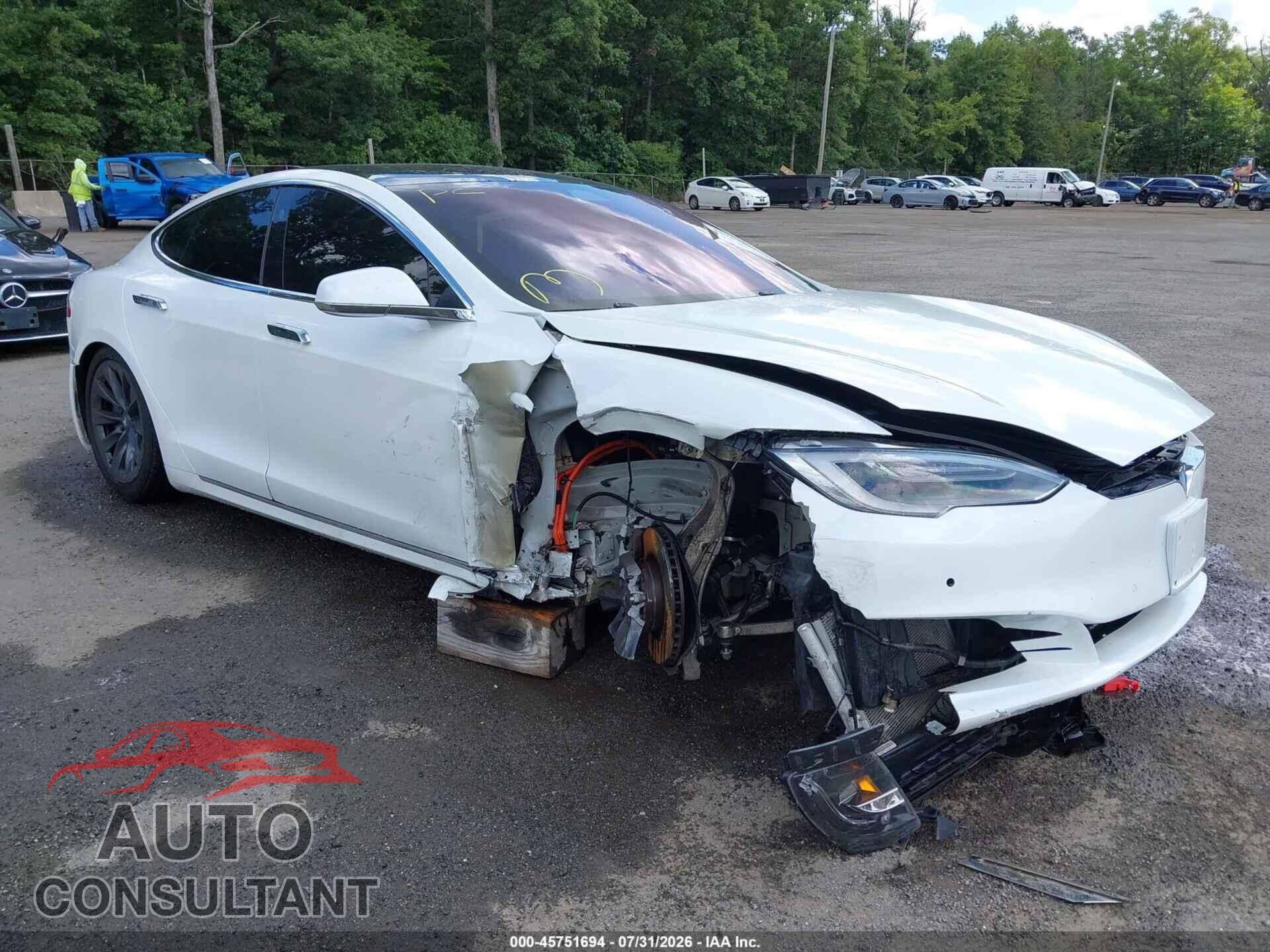 TESLA MODEL S 2018 - 5YJSA1E2XJF296718