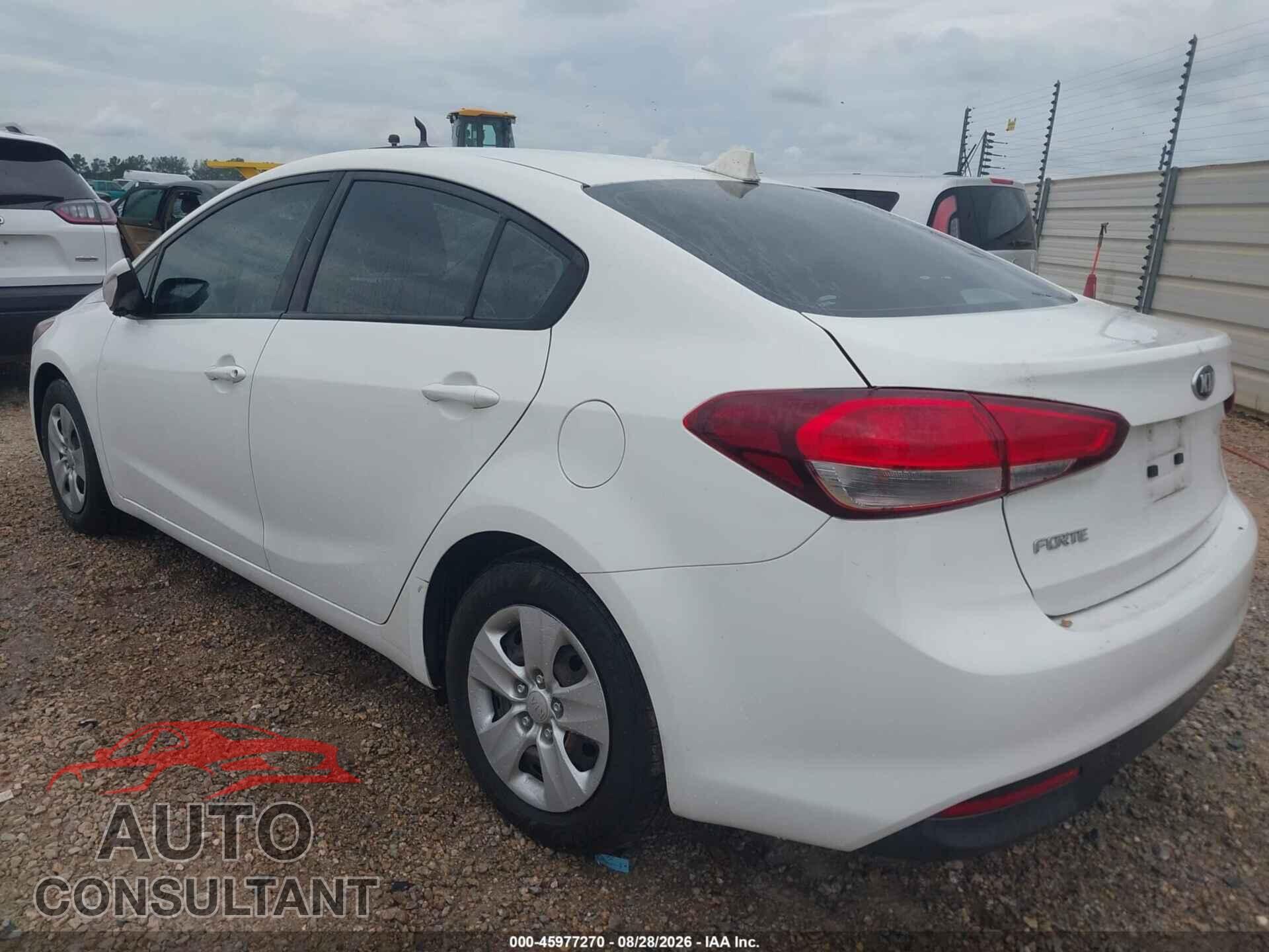 KIA FORTE 2017 - 3KPFK4A78HE010253