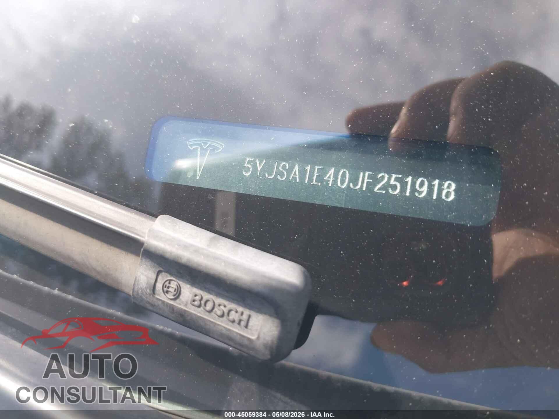 TESLA MODEL S 2018 - 5YJSA1E40JF251918