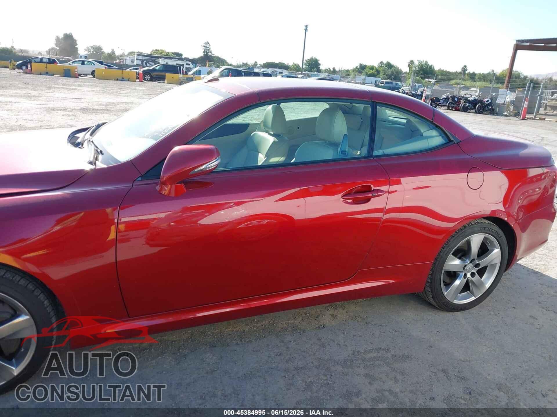 LEXUS IS 350C 2010 - JTHFE2C29A2500862