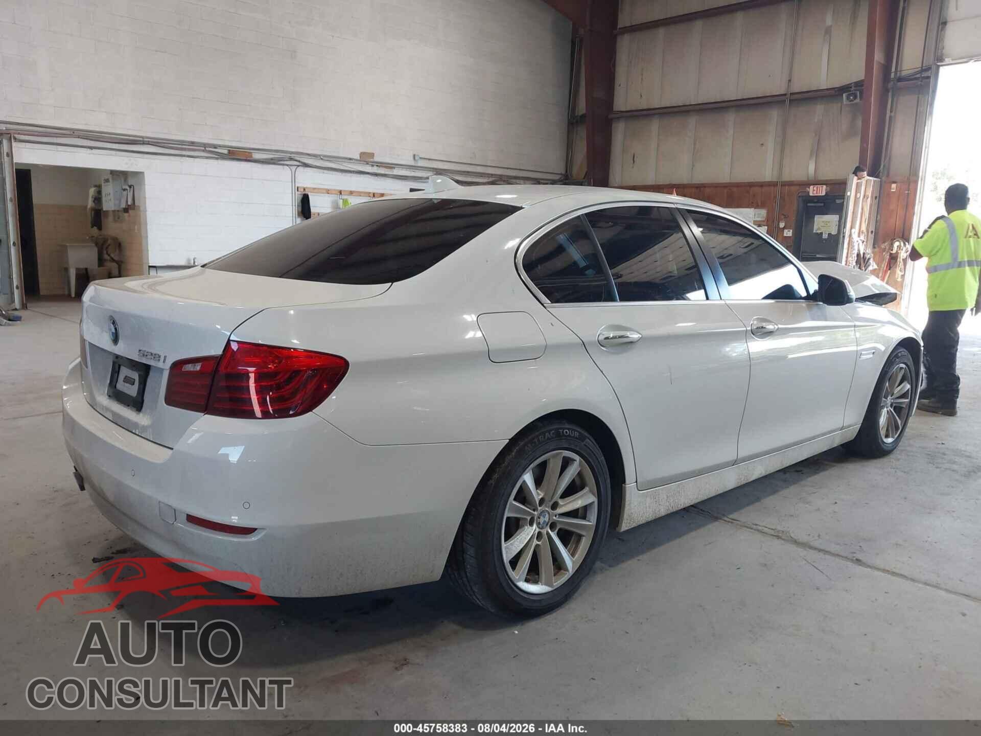 BMW 528I 2015 - WBA5A5C59FD512877