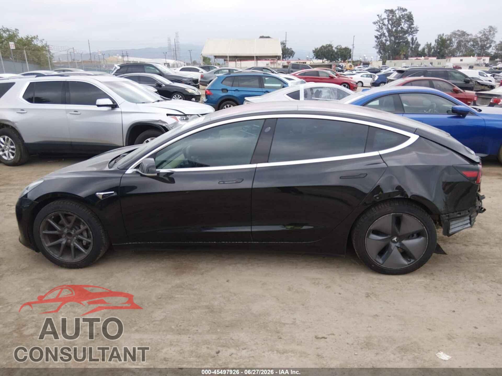 TESLA MODEL 3 2018 - 5YJ3E1EA3JF030408