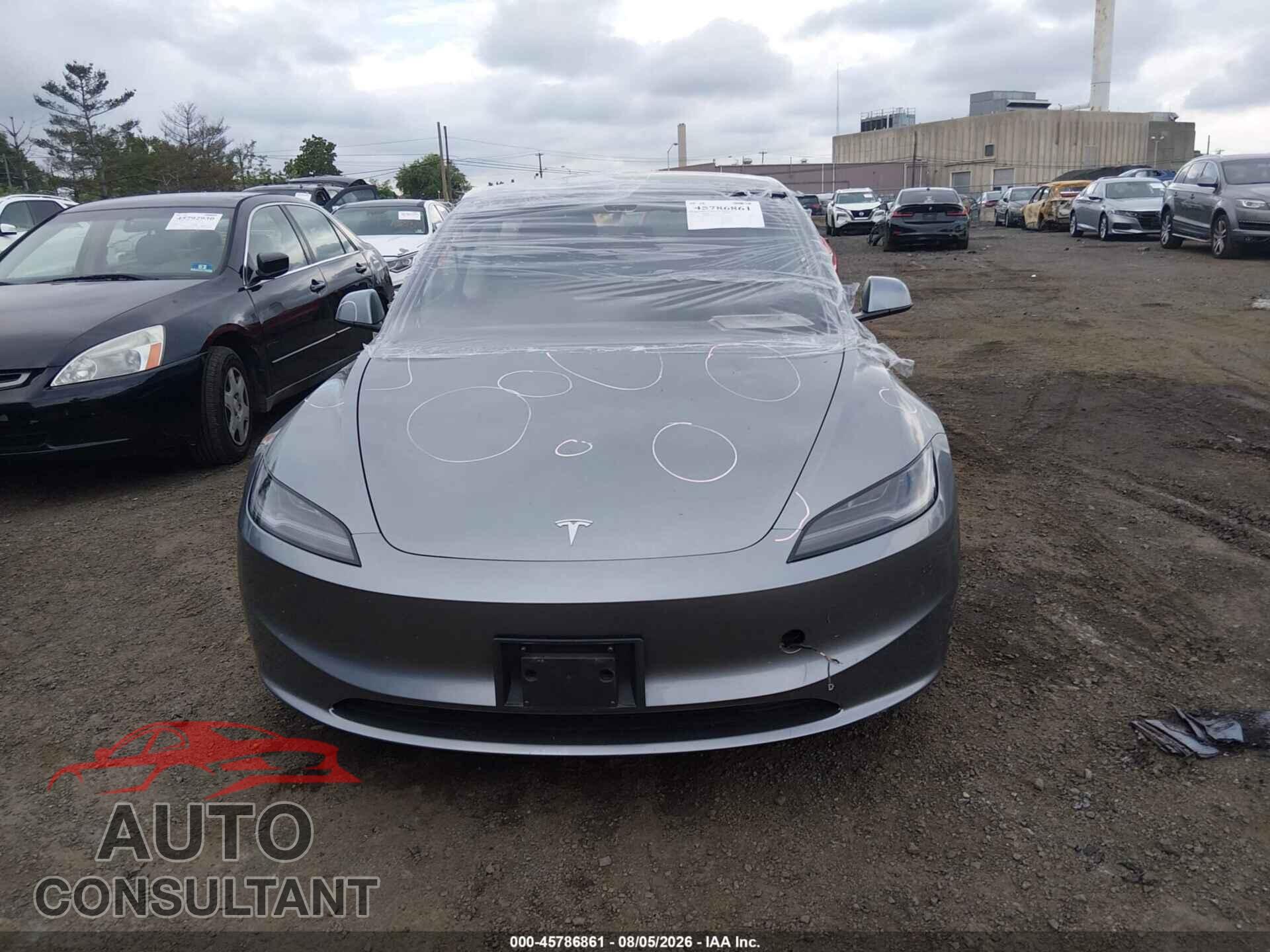 TESLA MODEL 3 2024 - 5YJ3E1EB7RF848504