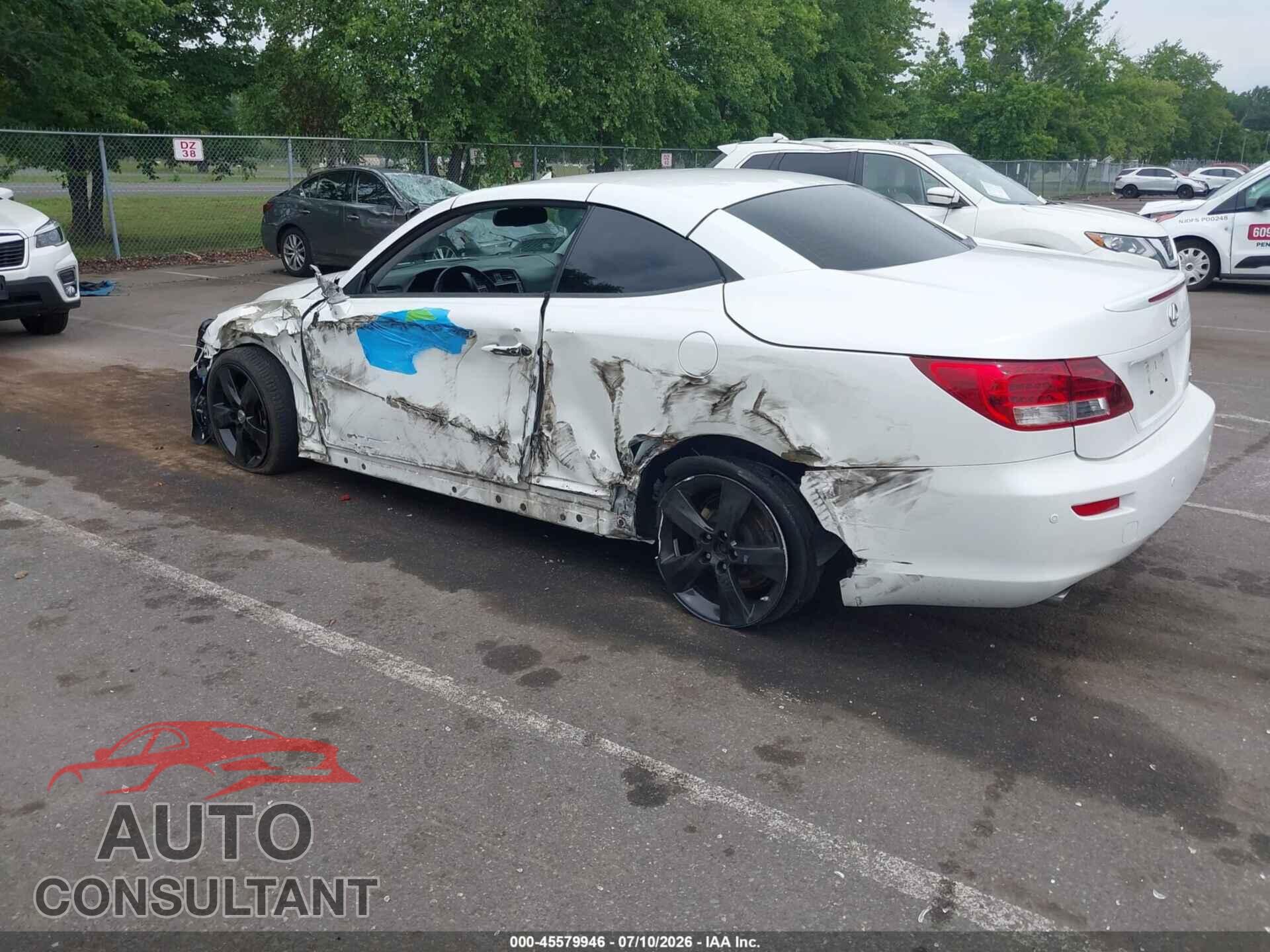 LEXUS IS 250C 2012 - JTHFF2C20C2522099