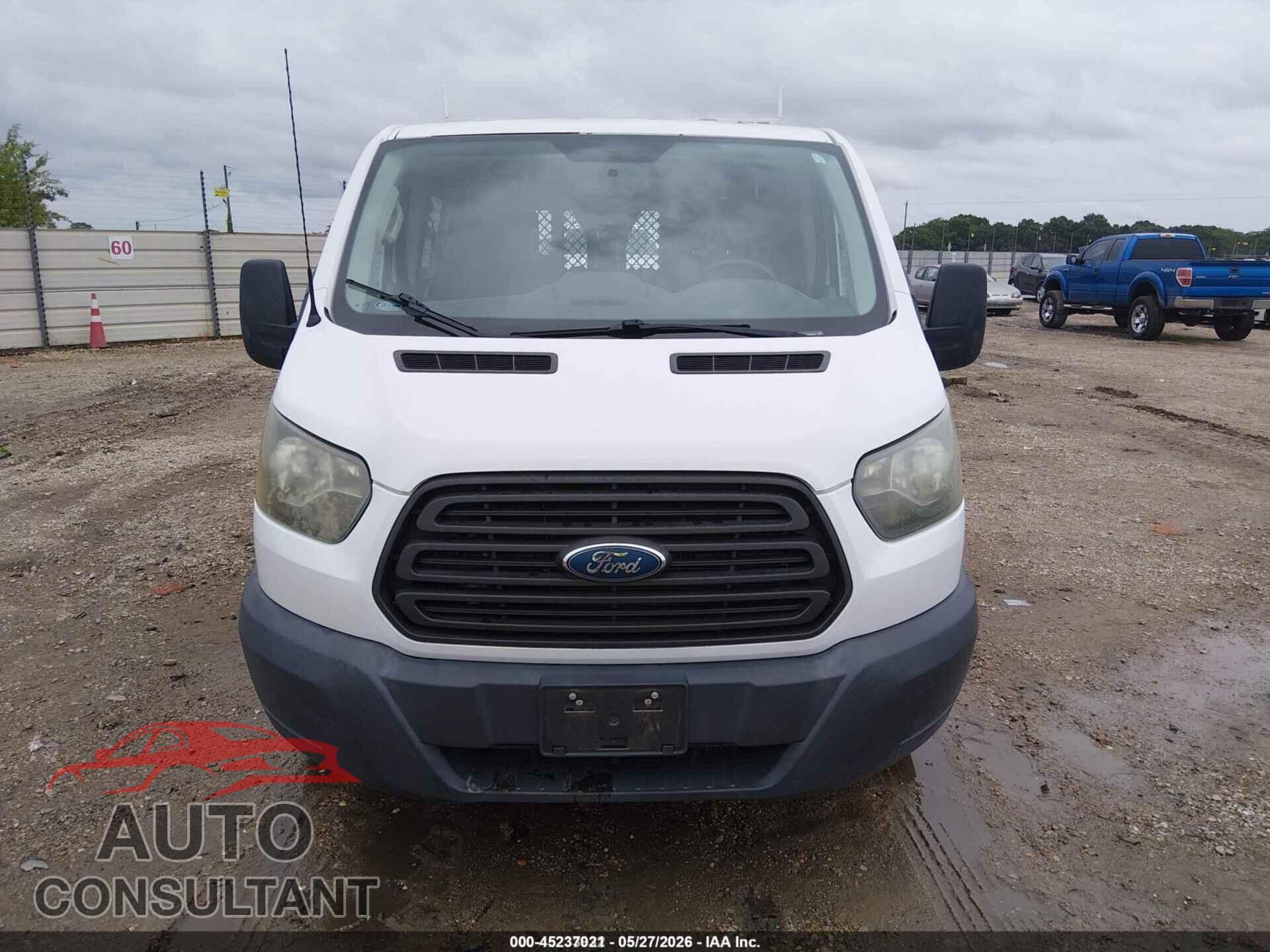 FORD TRANSIT-150 2015 - 1FTNE1YM5FKB30132
