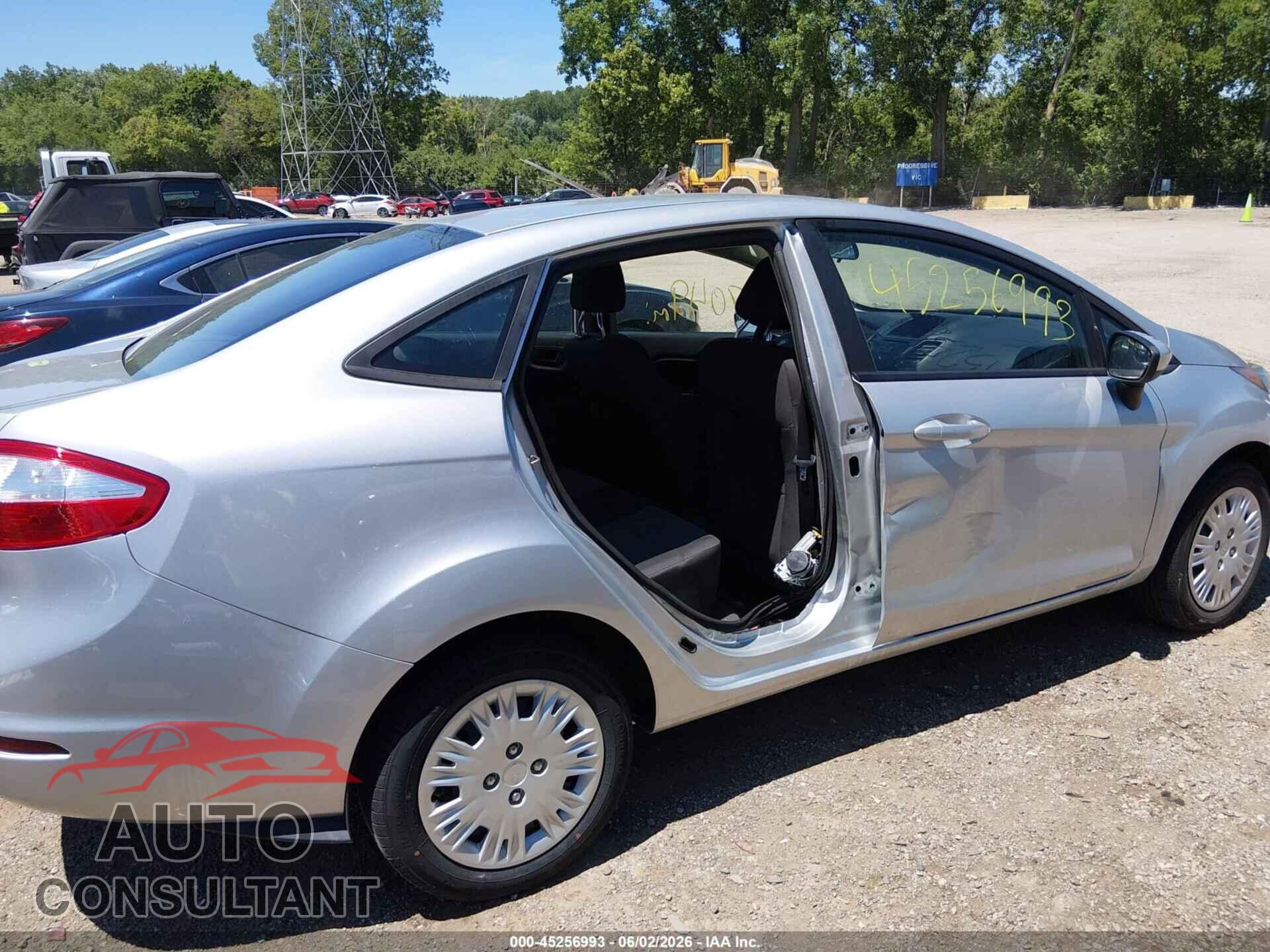 FORD FIESTA 2019 - 3FADP4AJ0KM110516