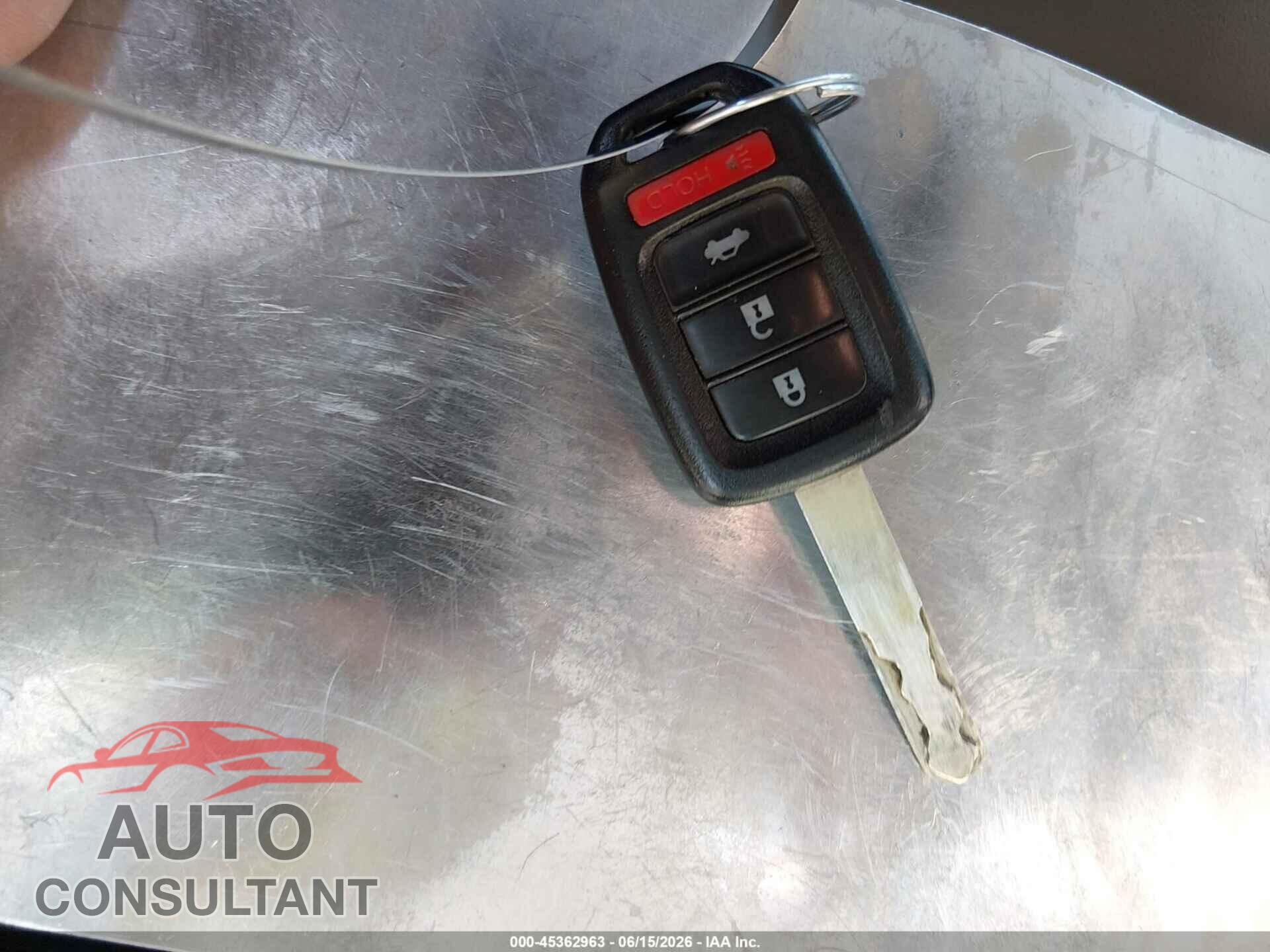 HONDA CIVIC 2015 - 2HGFB2F78FH526466