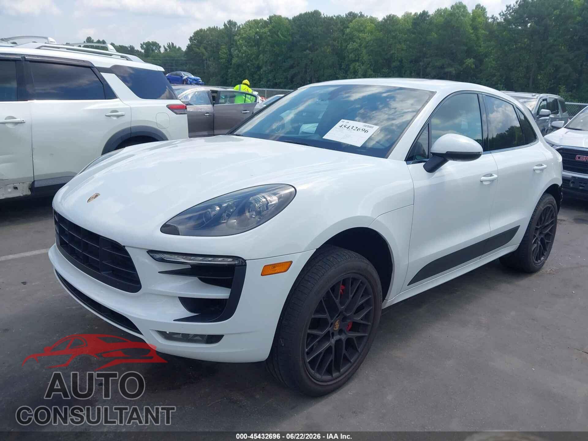 PORSCHE MACAN 2017 - WP1AG2A58HLB50436